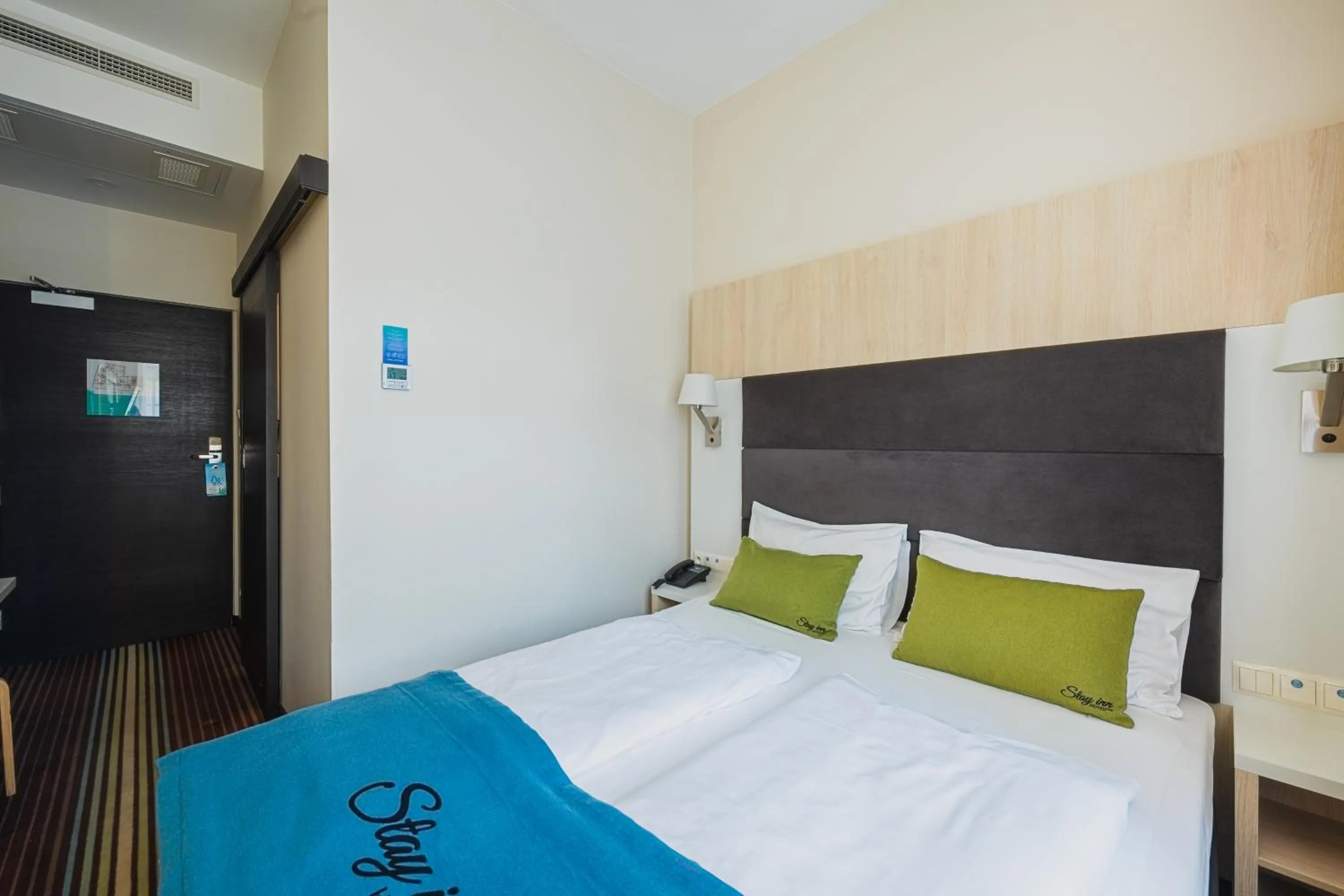 air conditioner, Bed in Stay inn Hotel Gdańsk