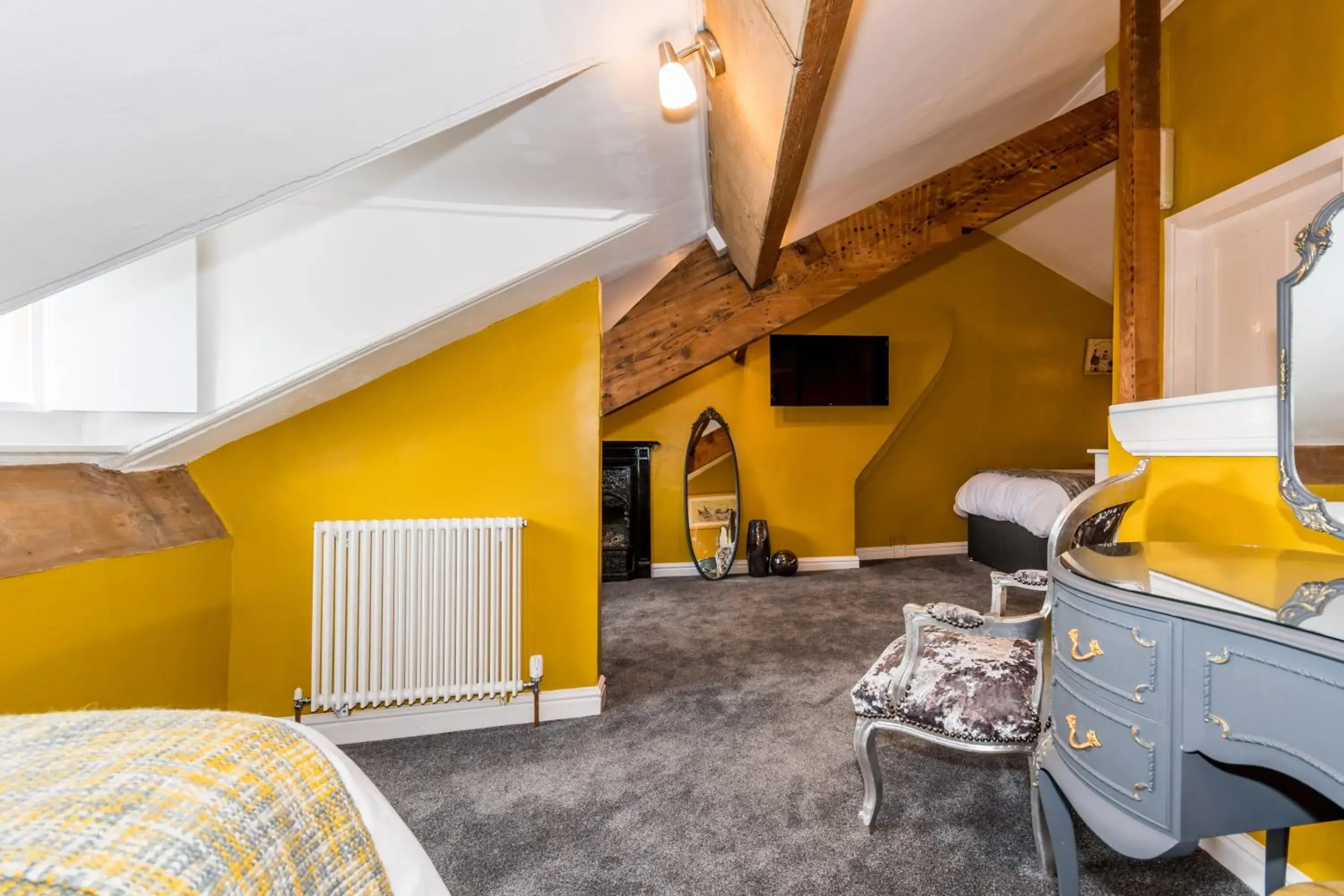 Triple Room - single occupancy in Albert House Triple Room - single occupancy in Albert House