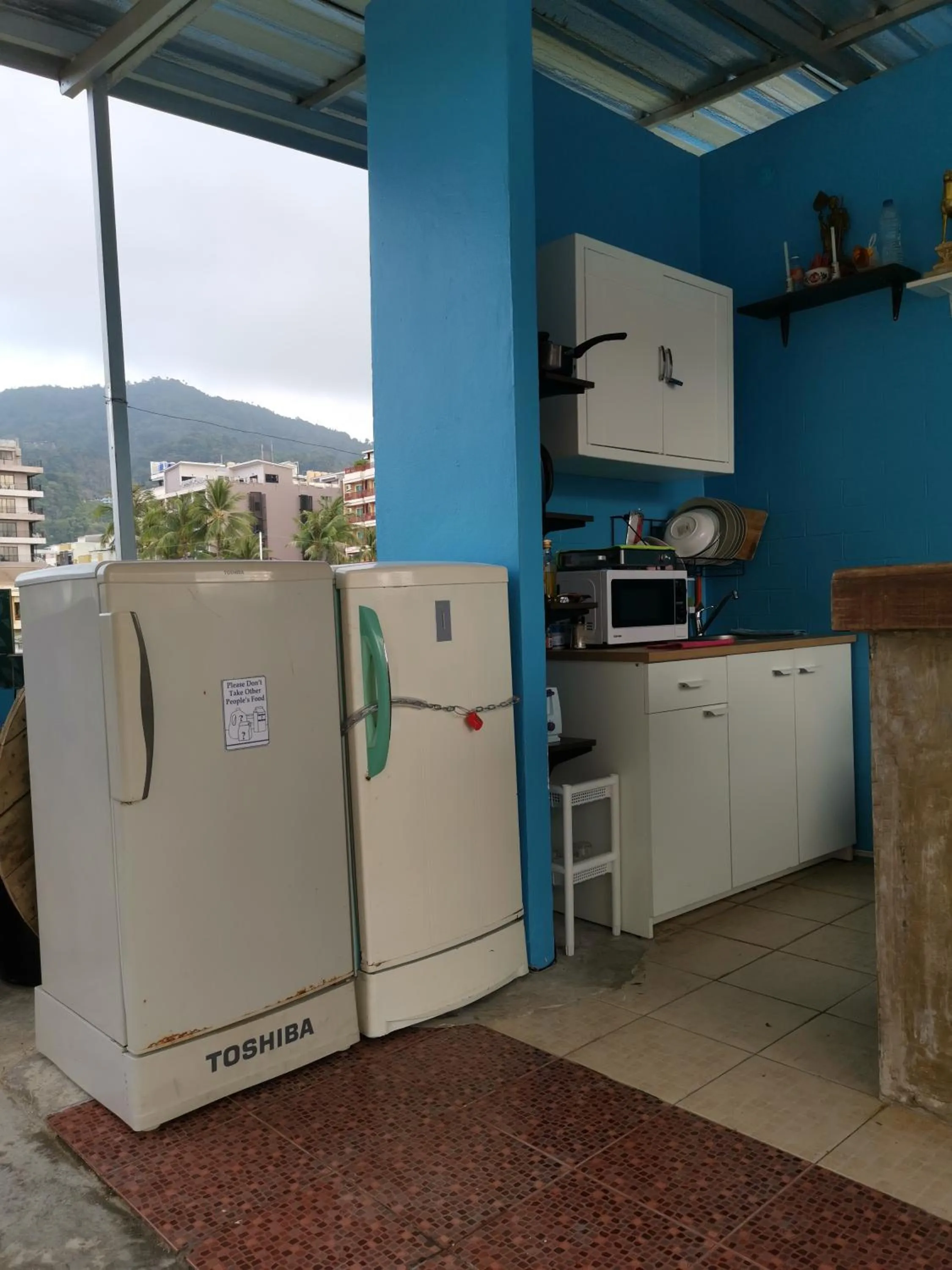 Communal kitchen in myPatong Social Hostel