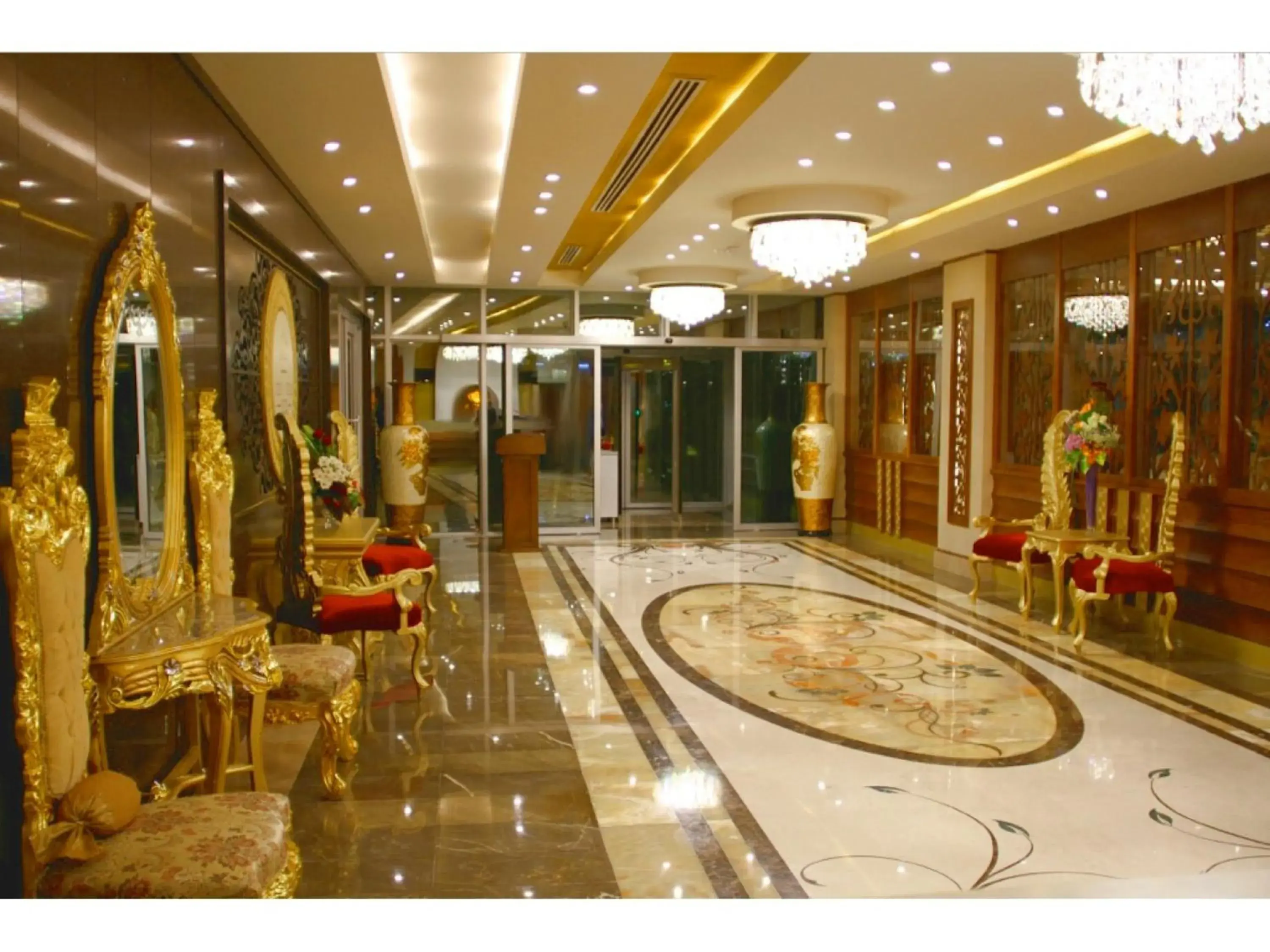 Lobby or reception in Ankawa Royal Hotel & Spa Lobby or reception in Ankawa Royal Hotel & Spa
