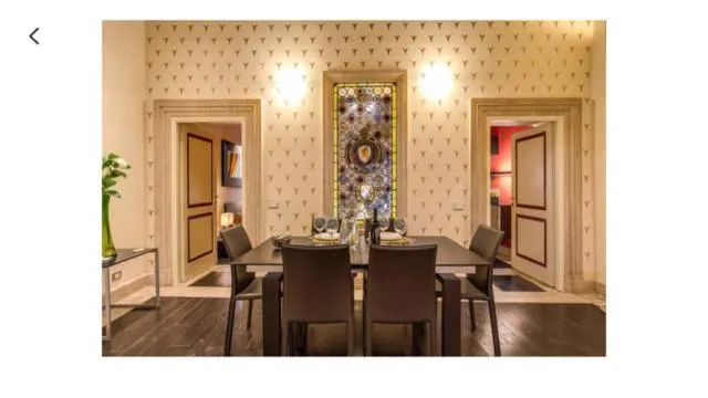 Dining area in Grand Master Suites