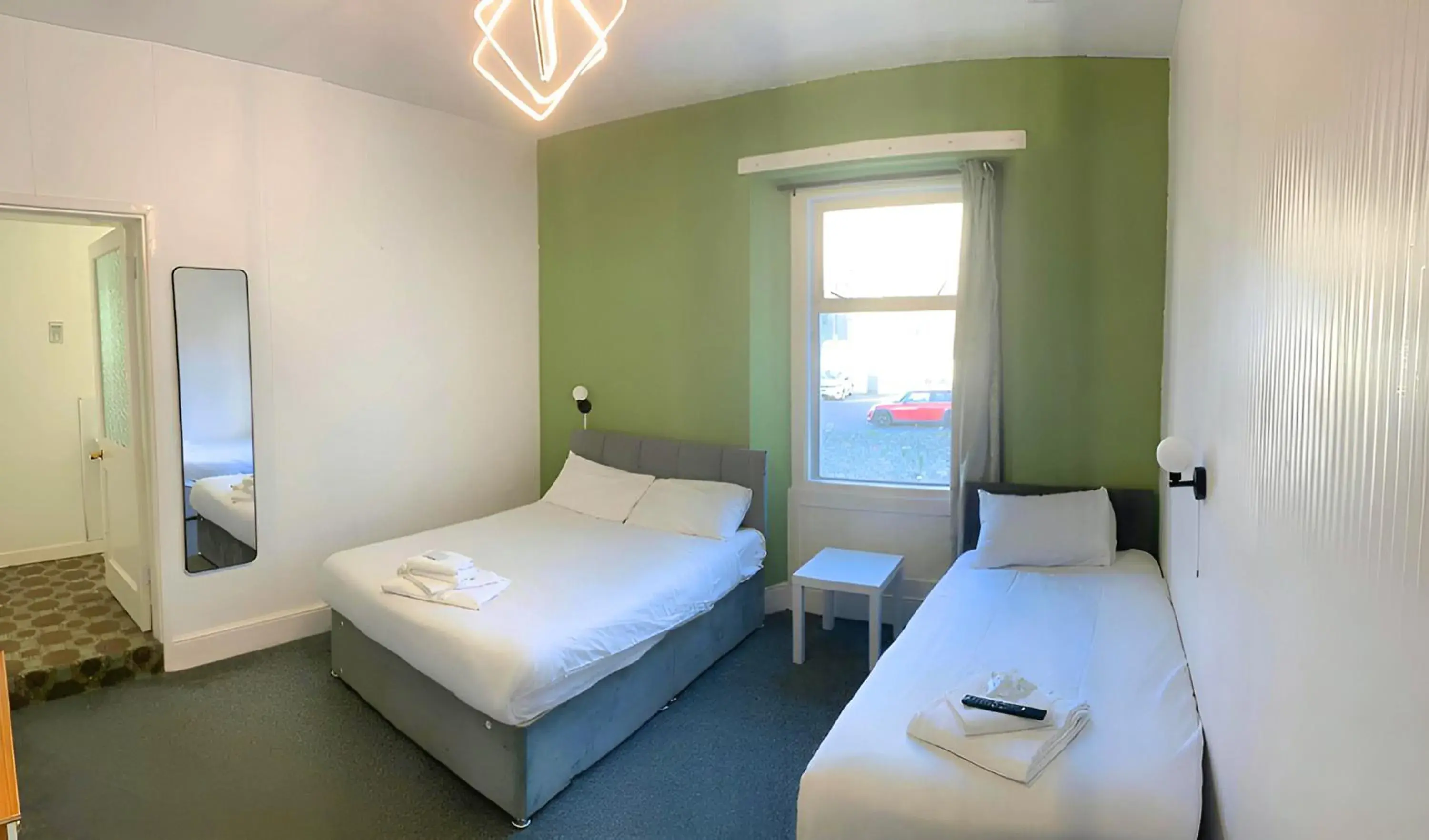 Bedroom, Bed in Savoy Hotel Bedroom, Bed in Savoy Hotel