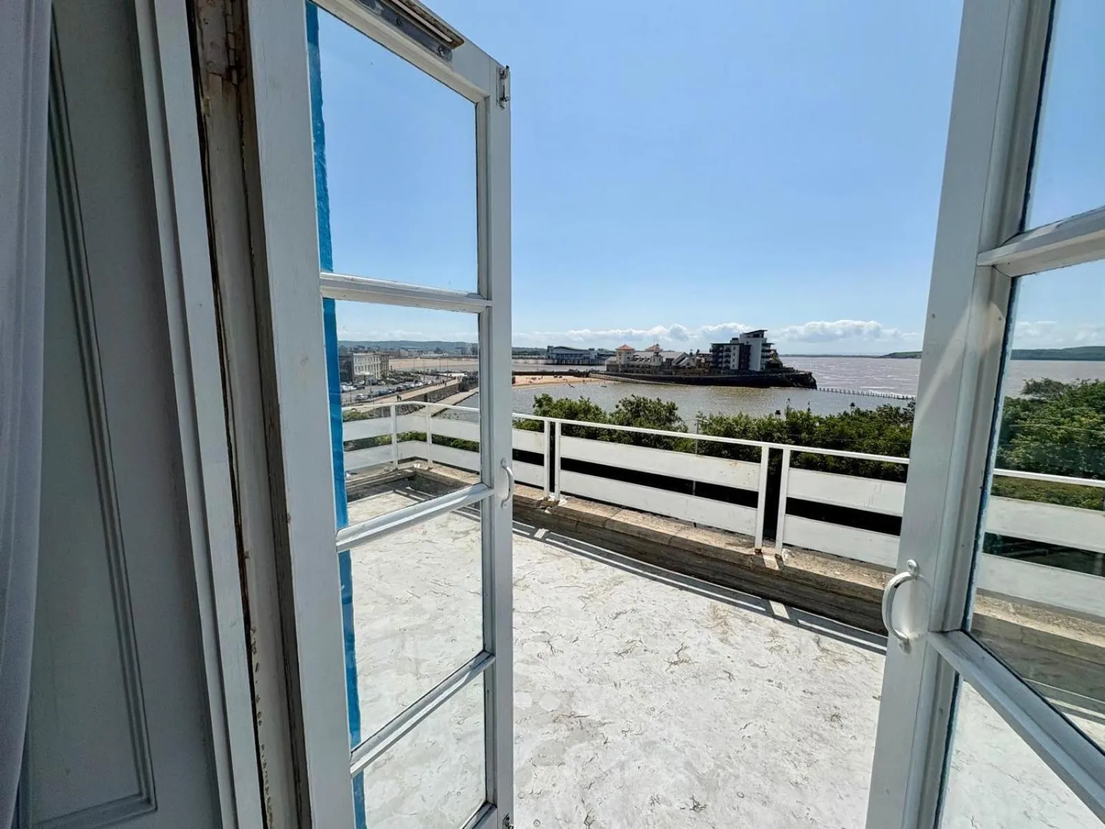 Balcony/Terrace in Savoy Hotel