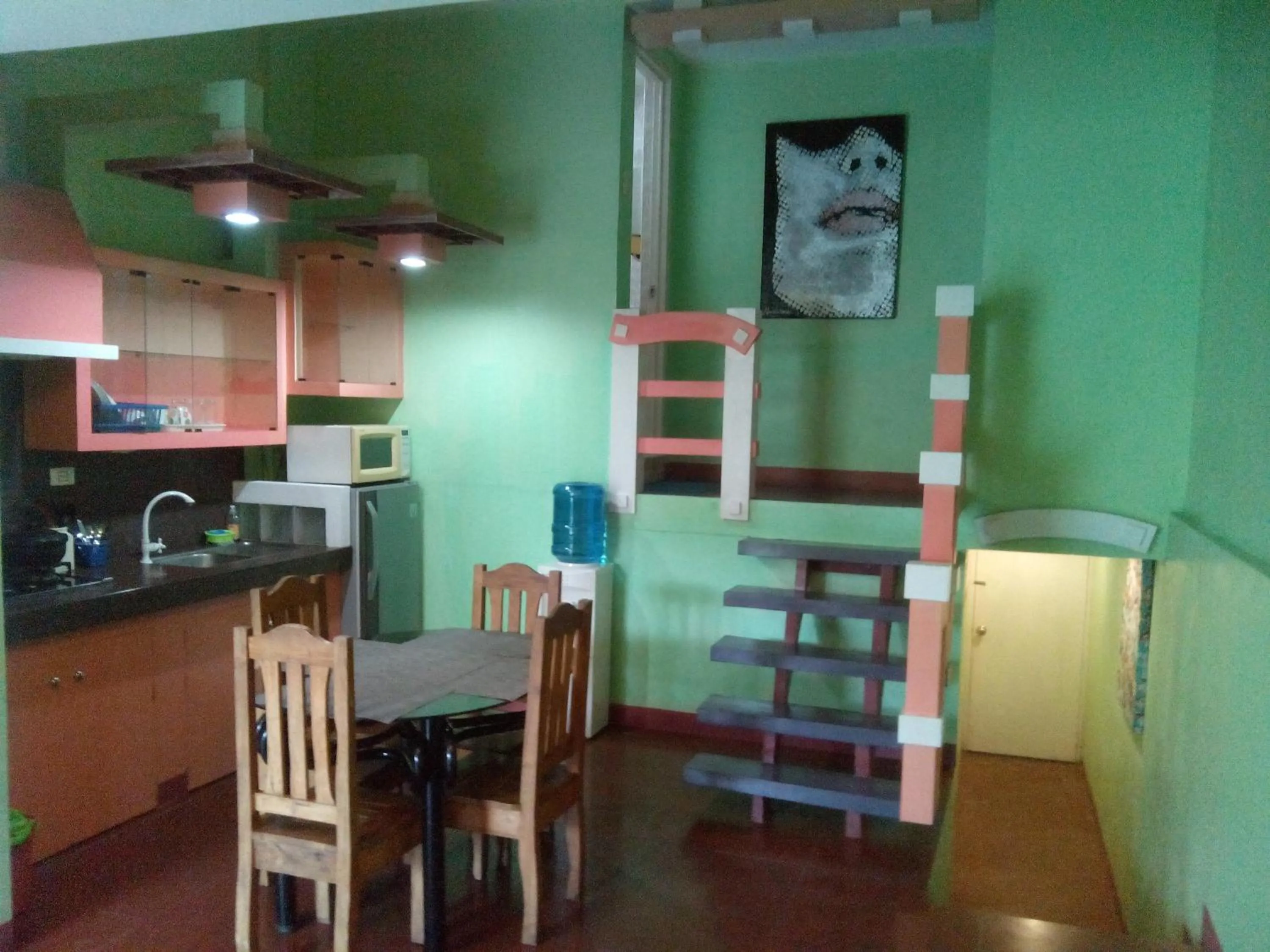 Gomez Guest House