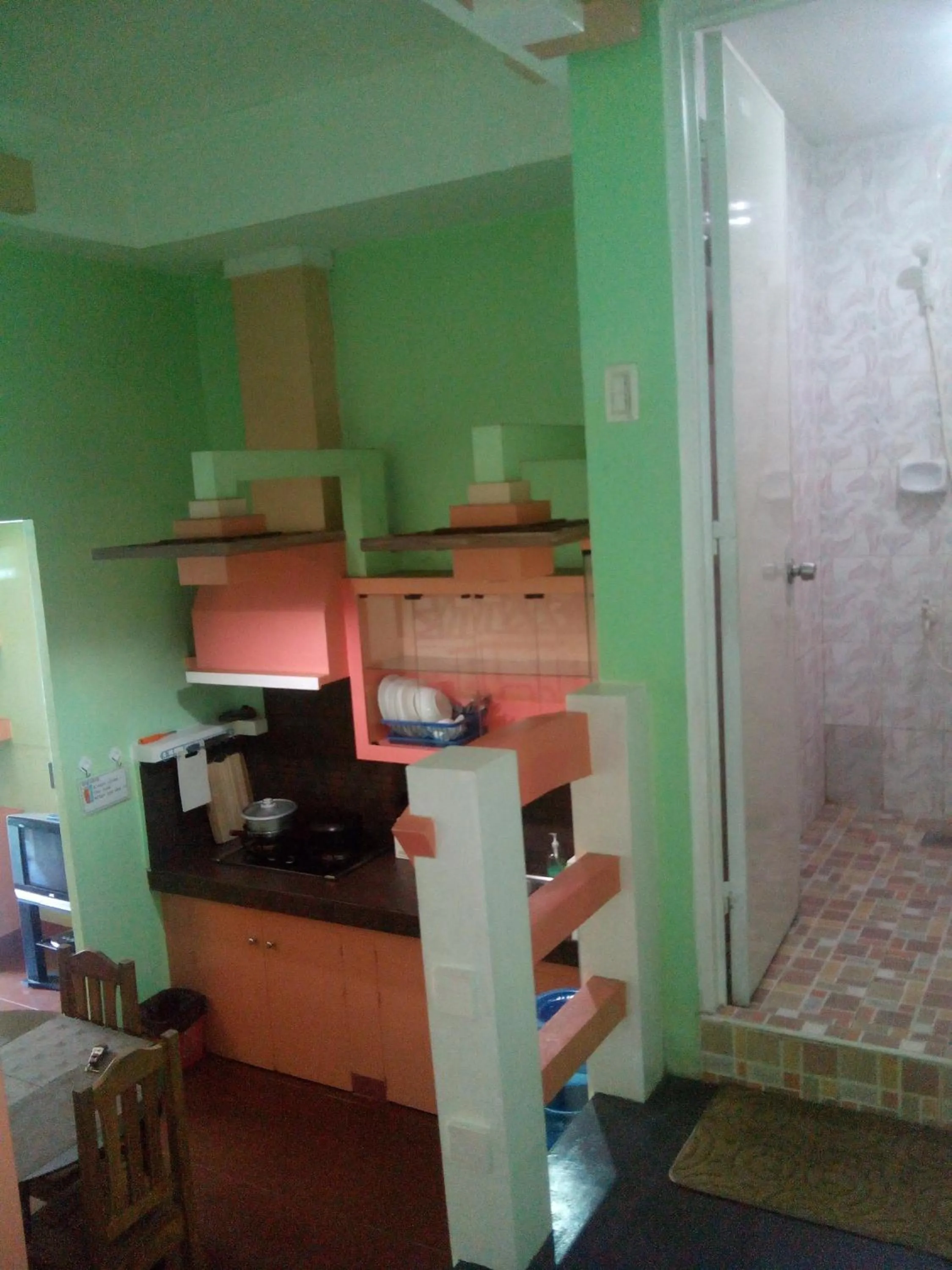 Gomez Guest House