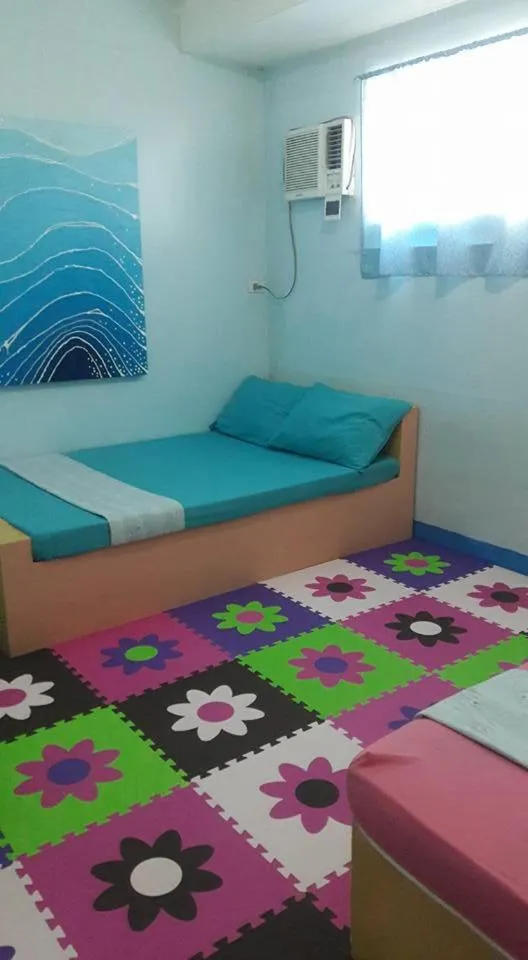 Property building, Bed in Gomez Guest House
