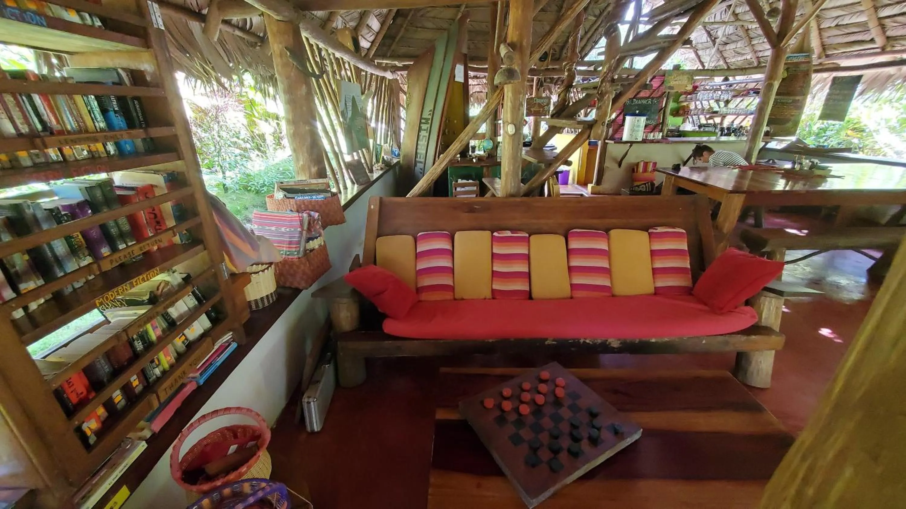 Lounge or bar in El Hotelito Perdido