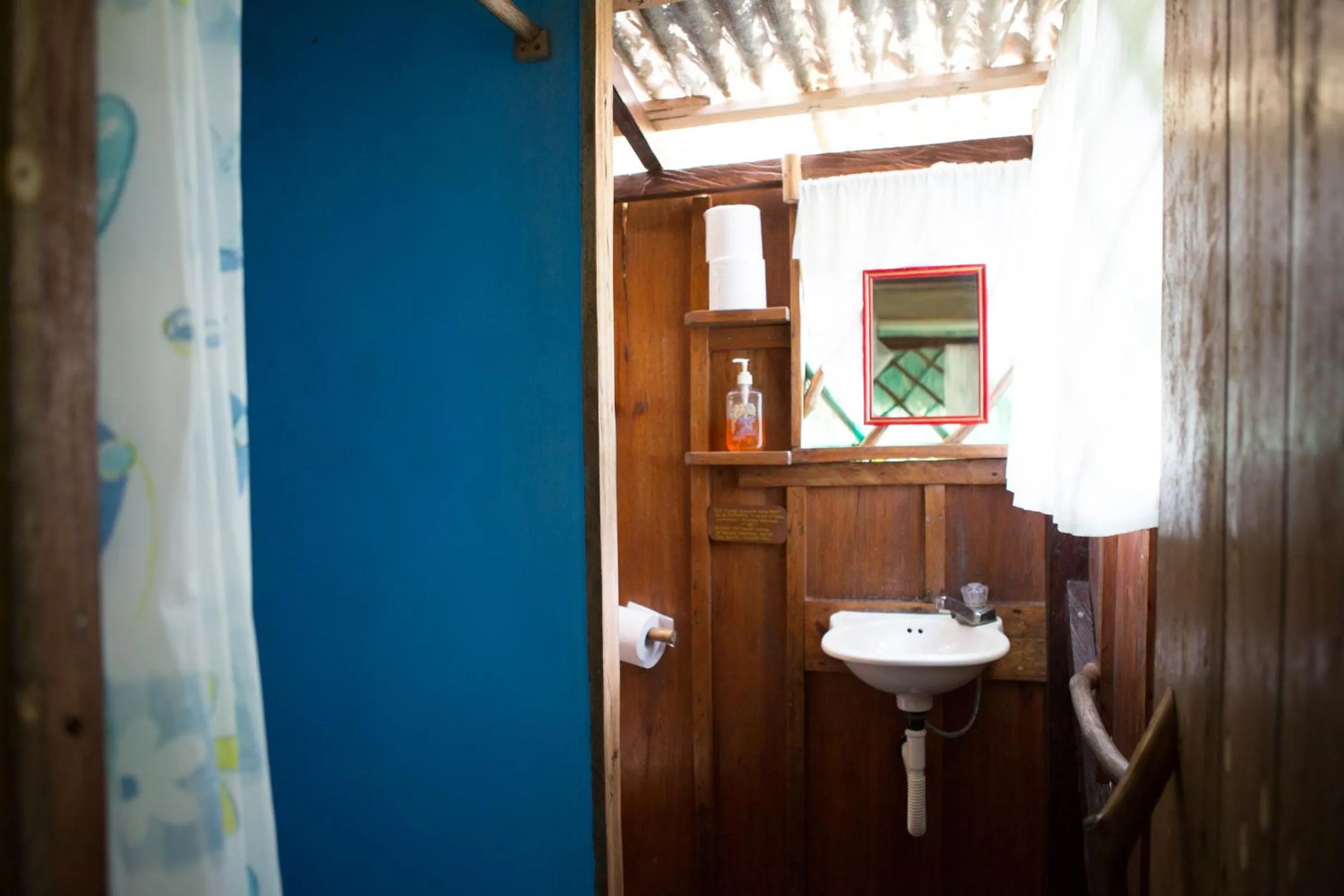 Bathroom in El Hotelito Perdido