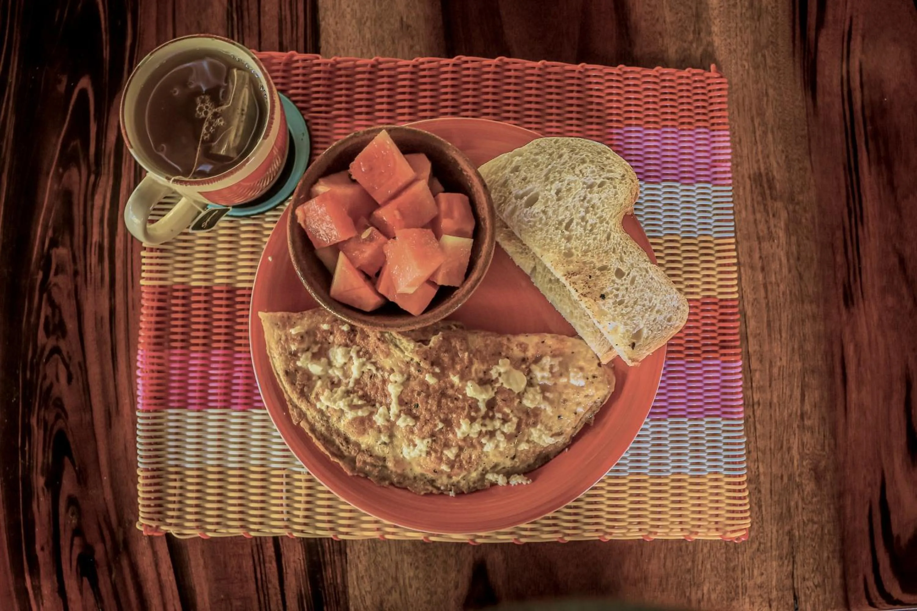 Breakfast in El Hotelito Perdido