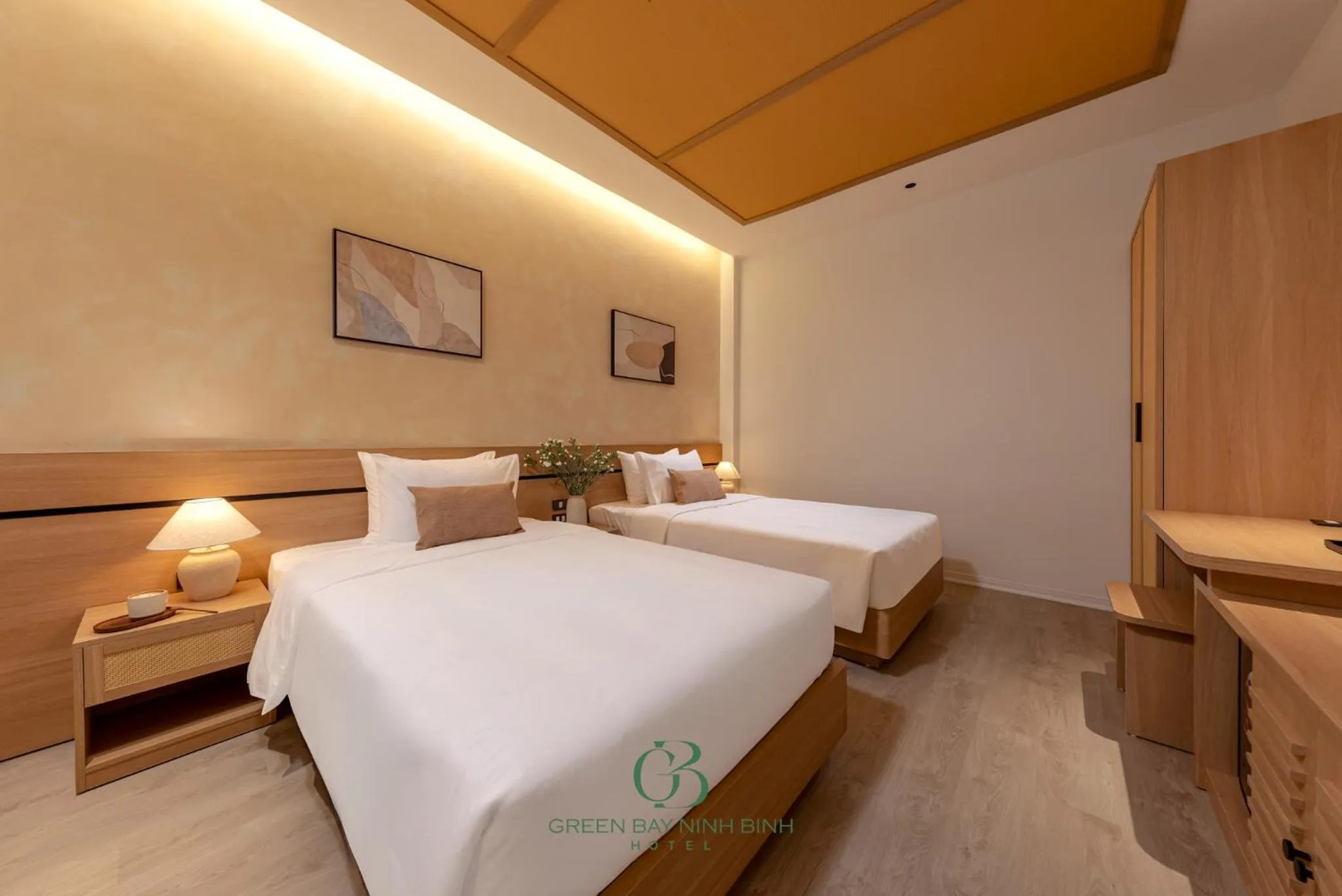 Bed in Green Bay Hotel Ninh Bình