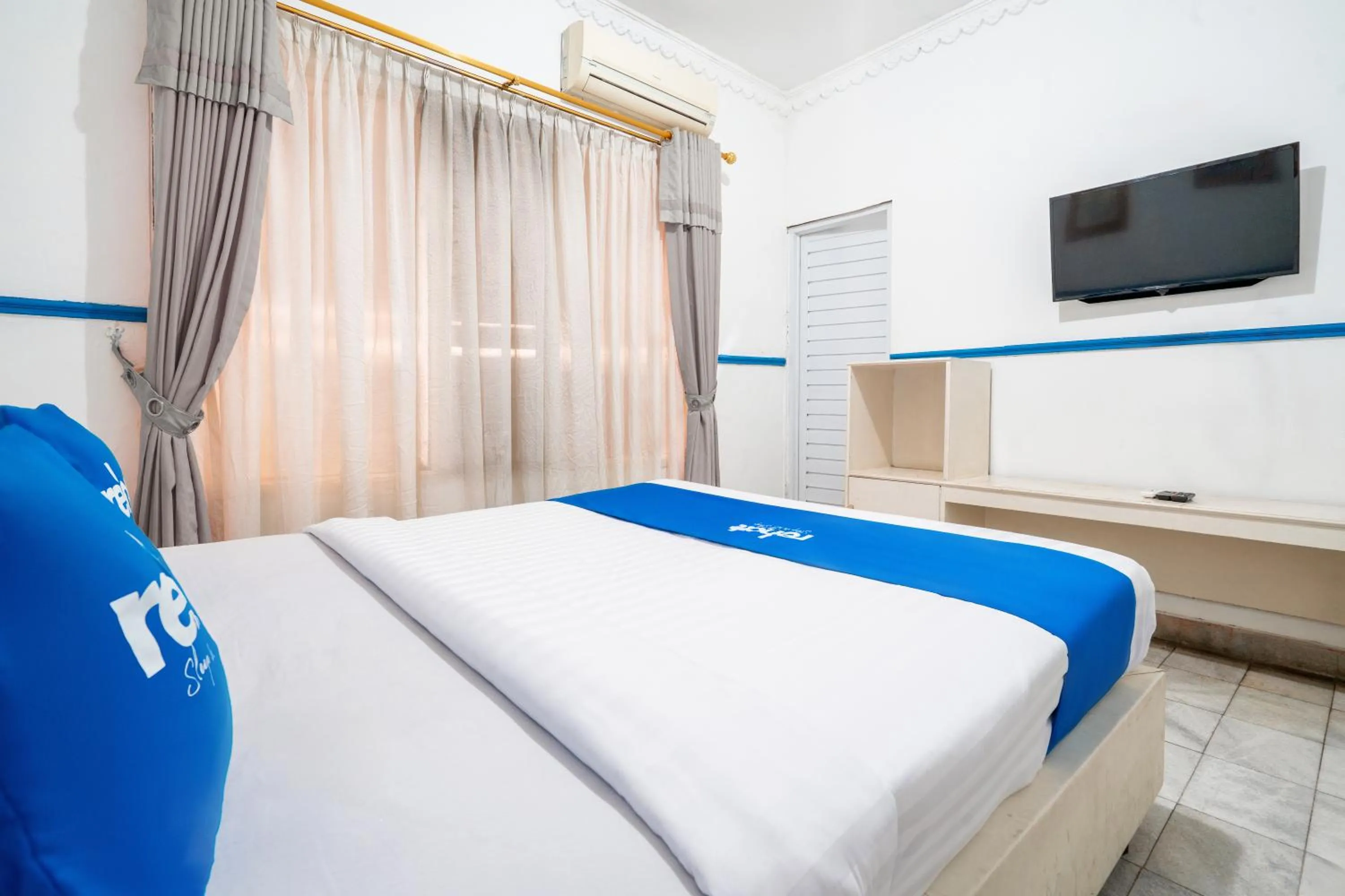 Bed in Rehat at Hotel Patradissa Stasiun Bandung