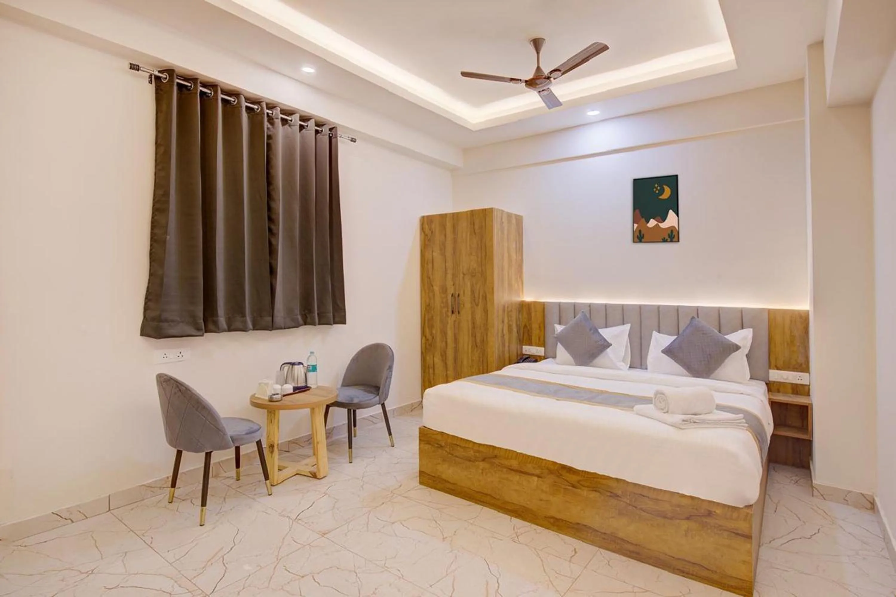 Hotel Tree Suites Next Airport Inn