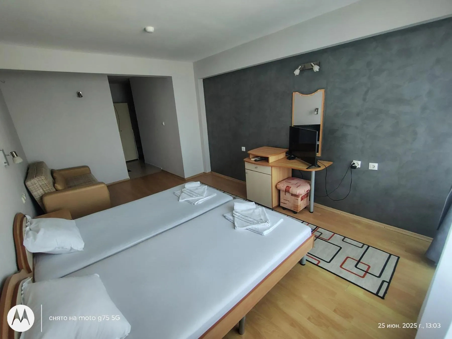 Bed in Family Hotel Coral