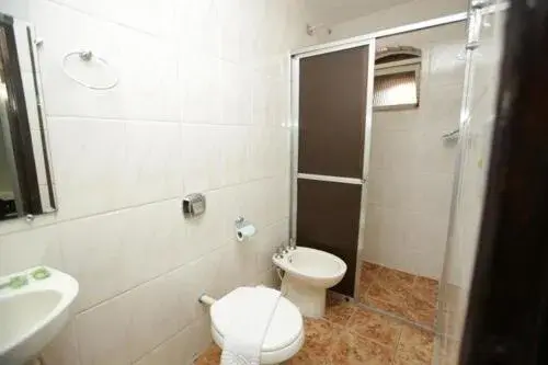 Twin Room with Private Bathroom in Iguassu Flats Hotel Twin Room with Private Bathroom in Iguassu Flats Hotel