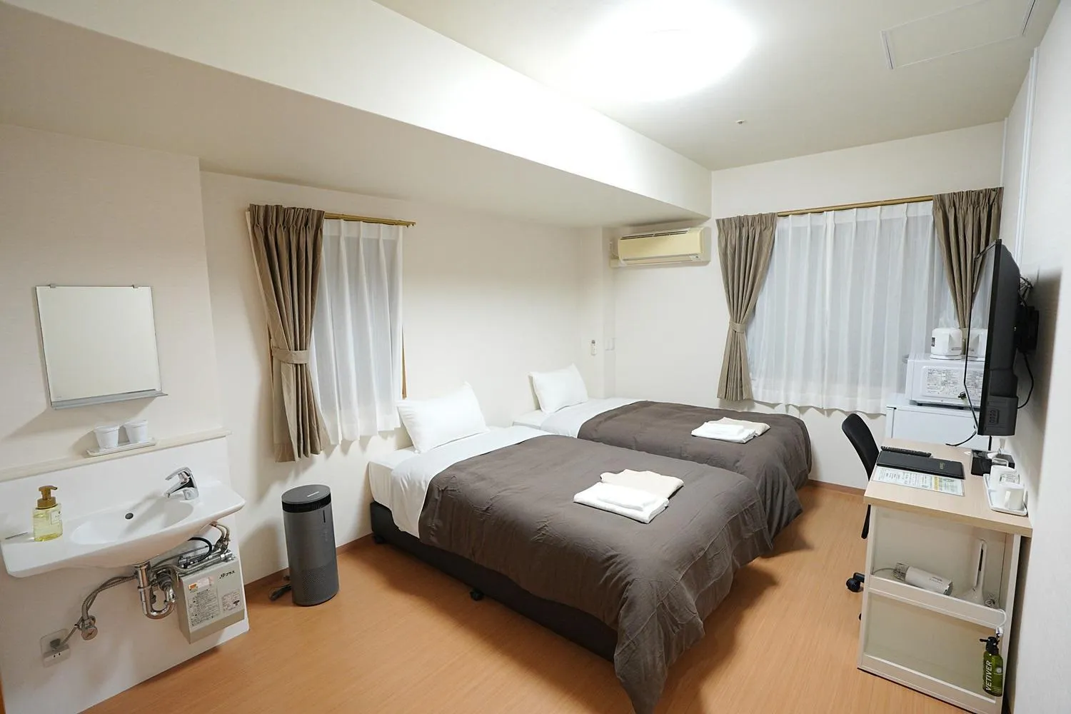 Bed in Natural Hot Spring Hotel KINSHAY