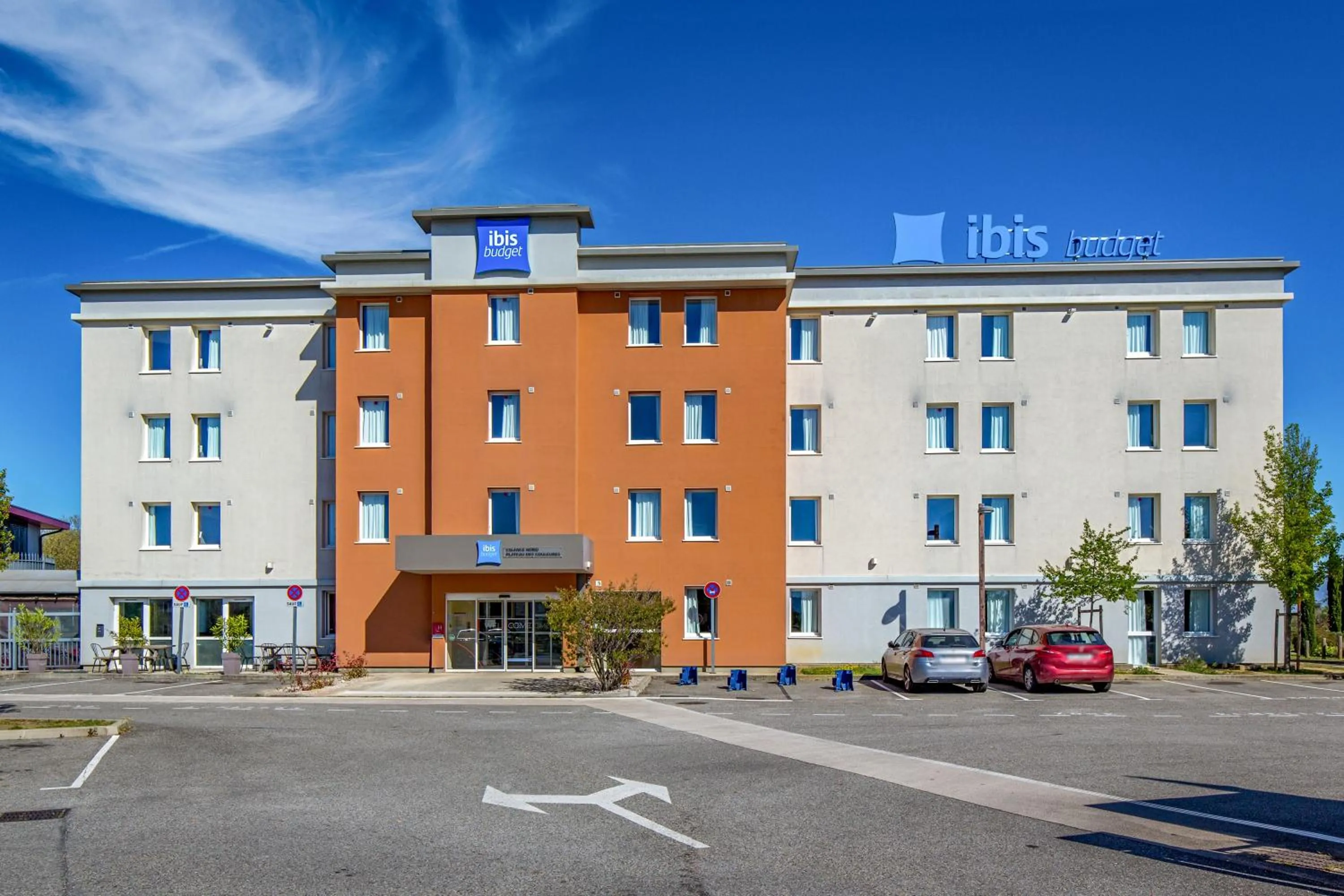 Property building in ibis budget Valence Nord Plateau des Couleures