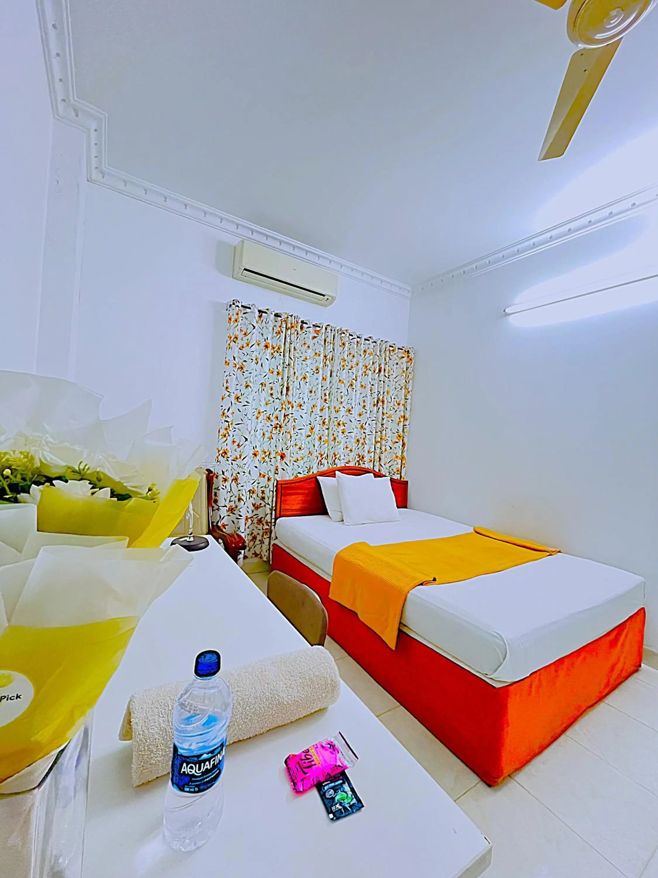 Deluxe Queen Room in Maya Eco Guest House