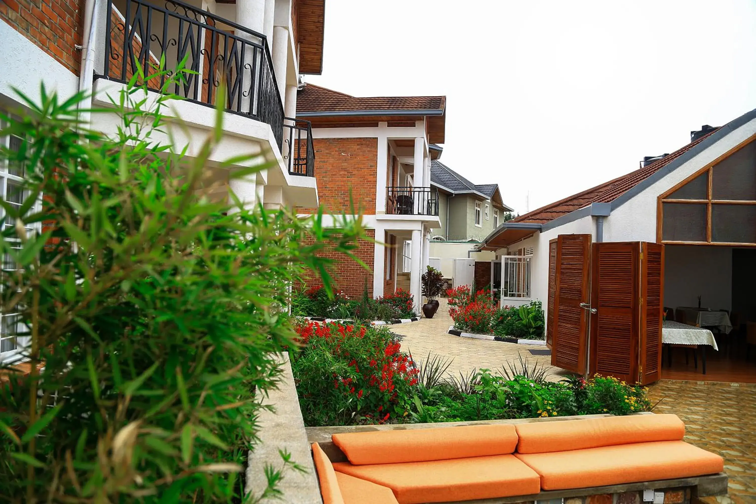 Property building in Quiet Haven Hotel Property building in Quiet Haven Hotel