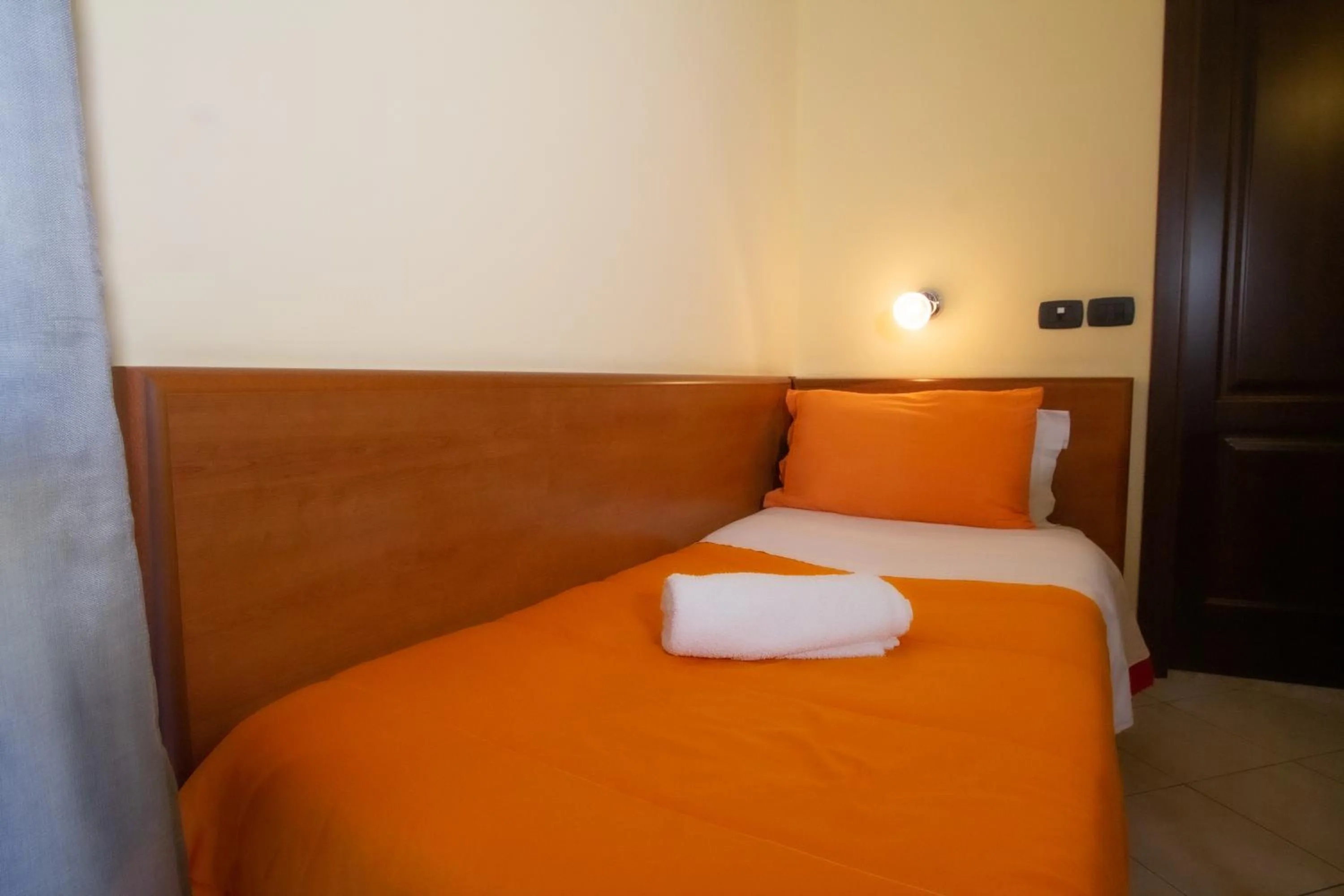 Bedroom, Bed in Hotel Merlino