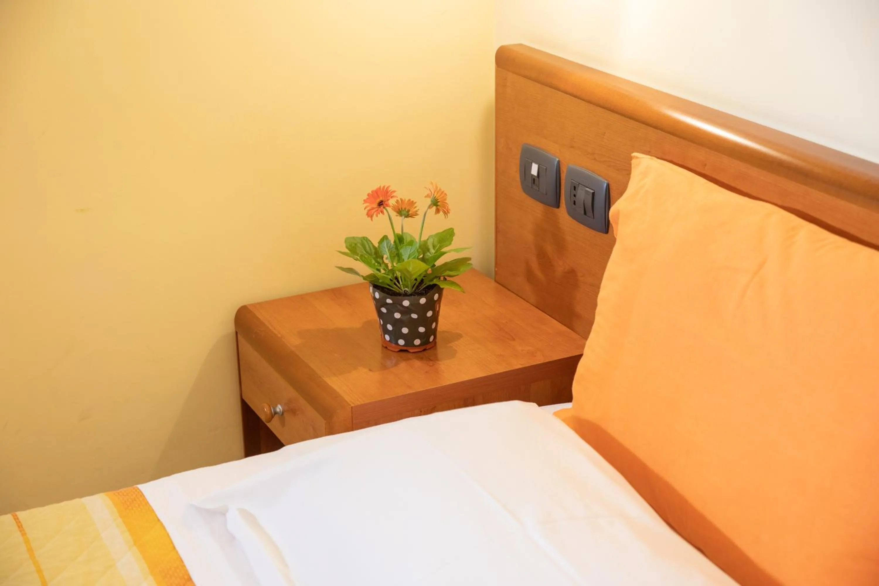 Bedroom, Bed in Hotel Merlino