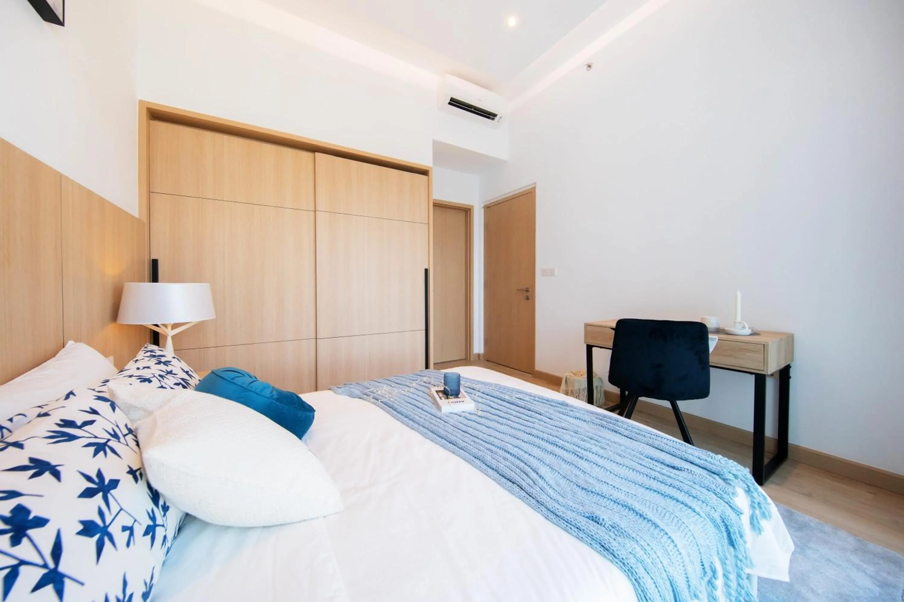 Bed in LUXE Infinitum KLCC by DX