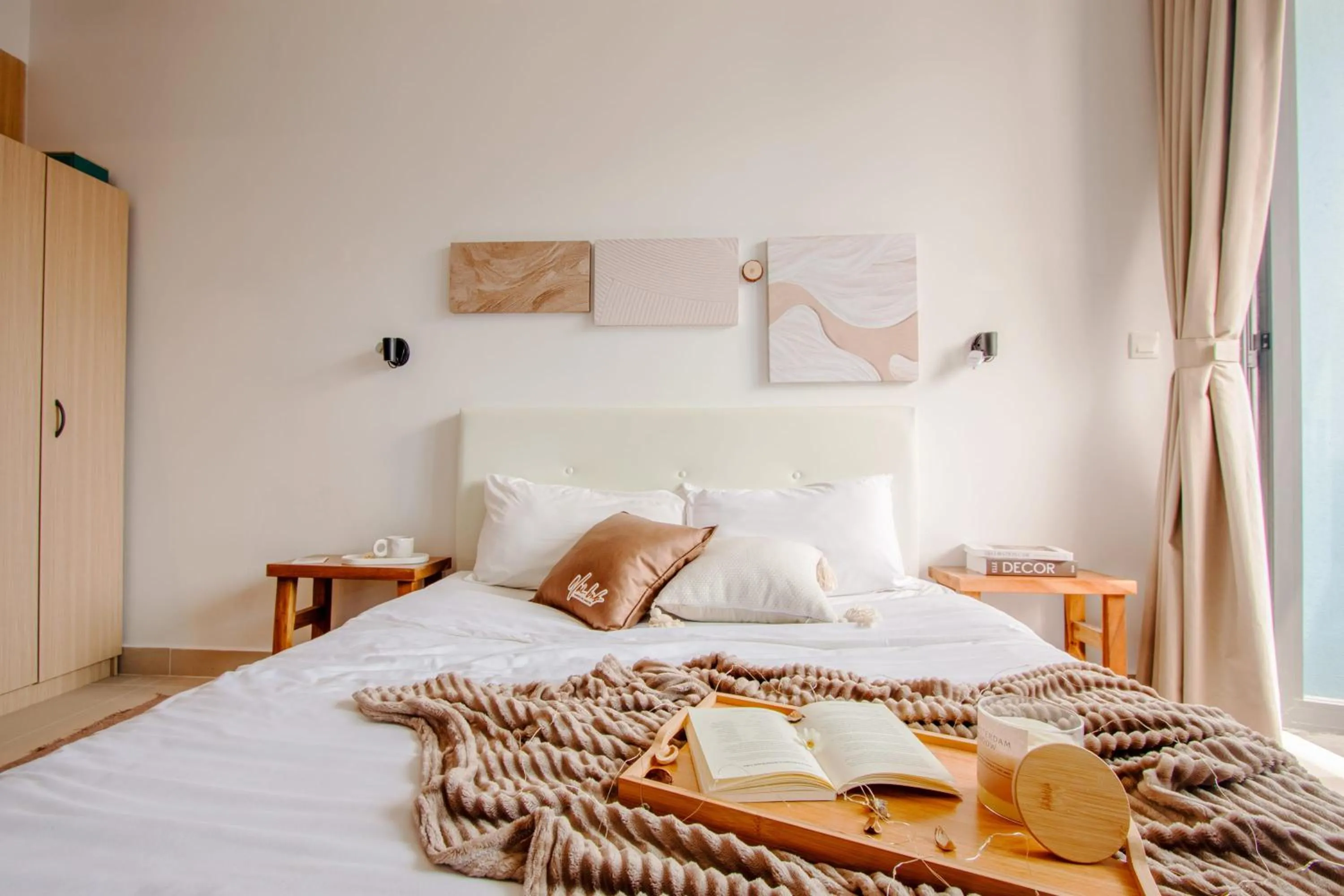 Bed in LUXE Infinitum KLCC by DX