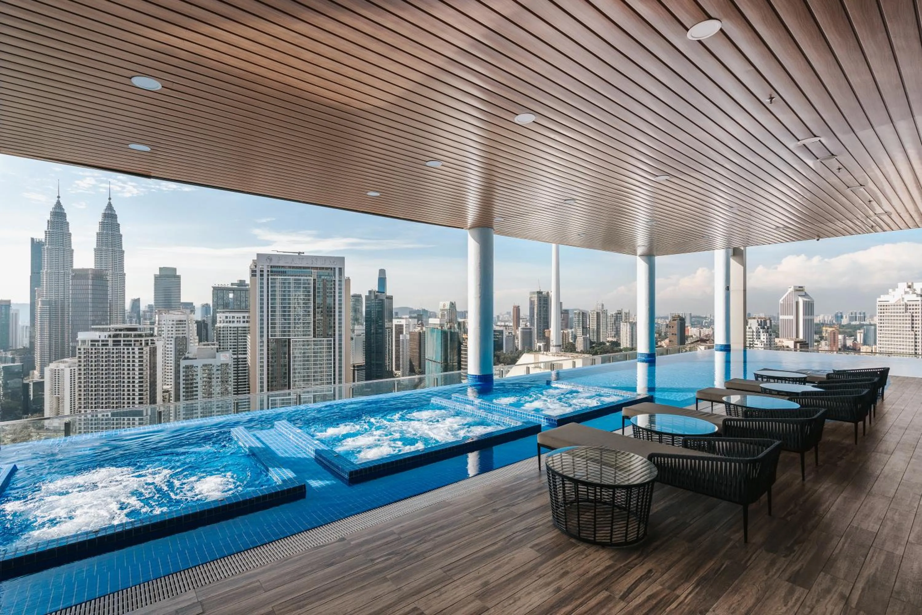 Swimming pool in LUXE Infinitum KLCC by DX