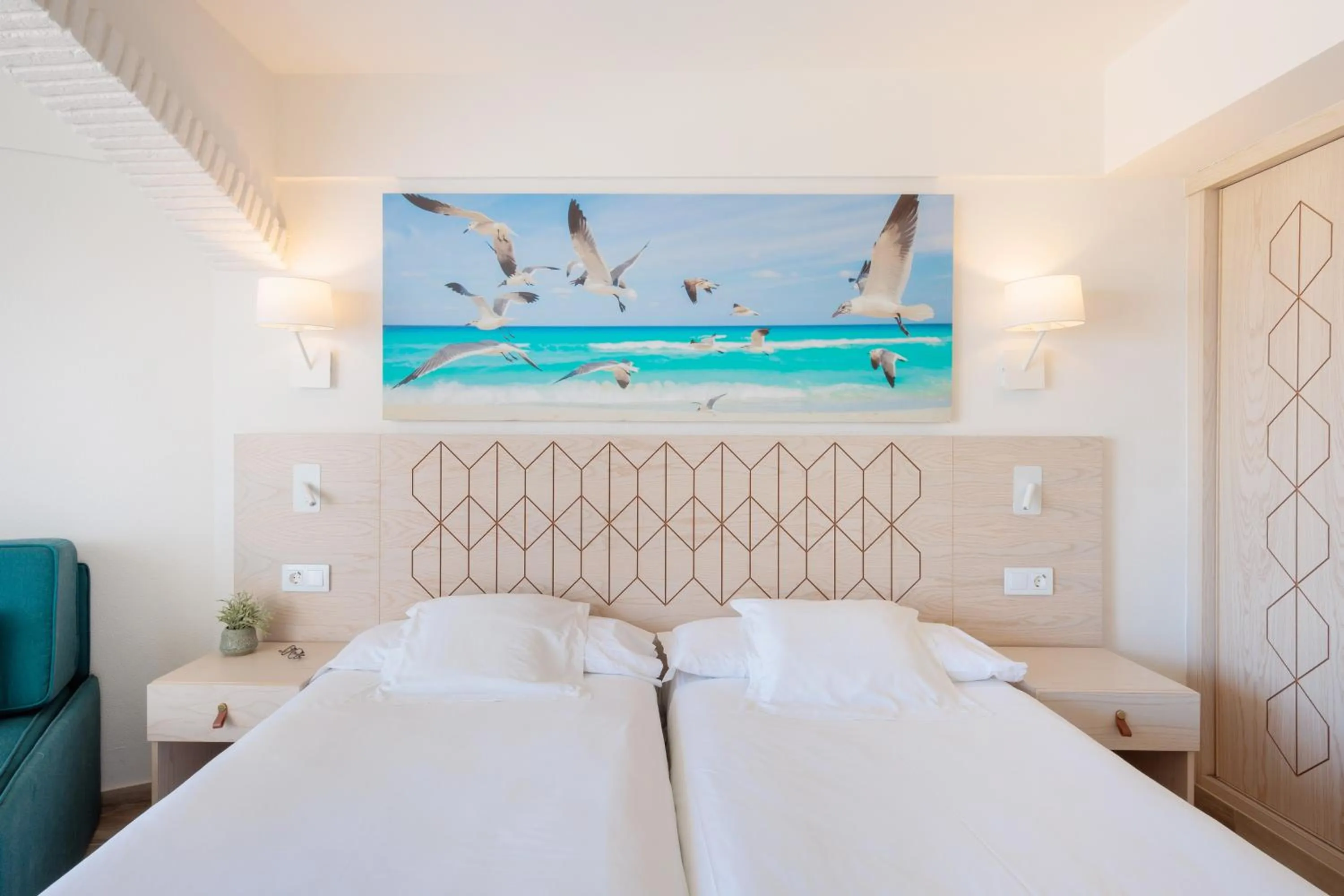 Bedroom, Bed in Iberostar Waves Royal Andalus