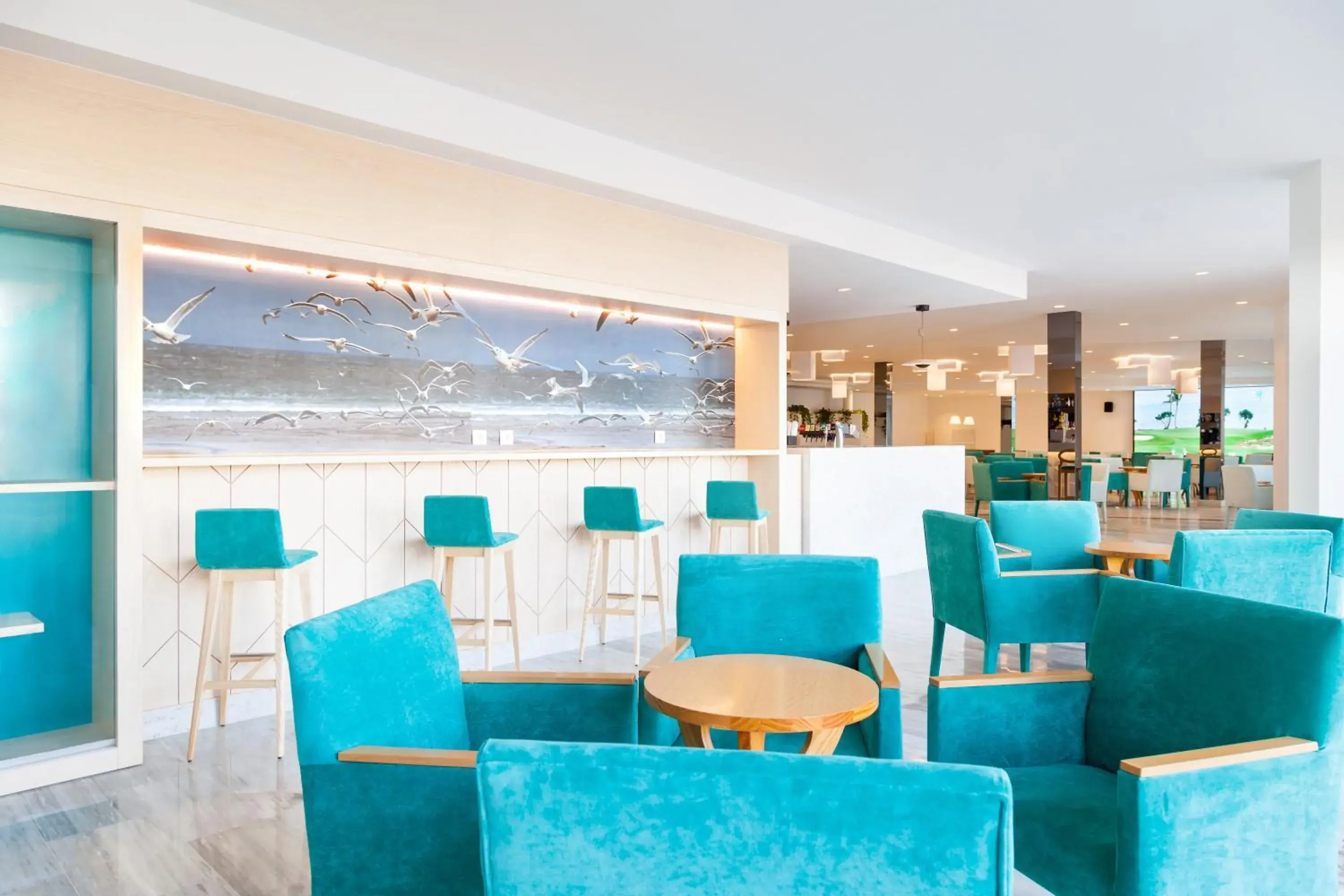 Lounge or bar in Iberostar Waves Royal Andalus Lounge or bar in Iberostar Waves Royal Andalus