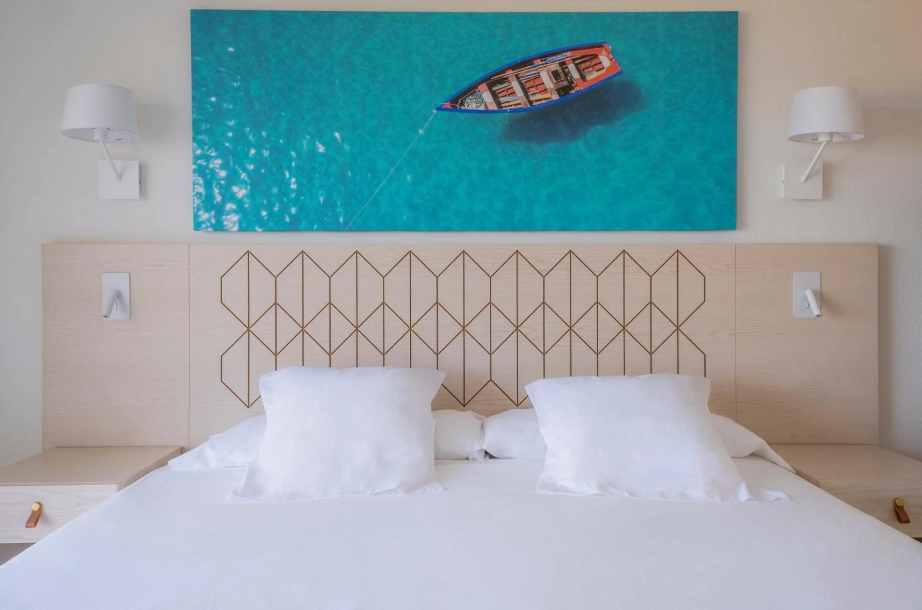Bed in Iberostar Waves Royal Andalus