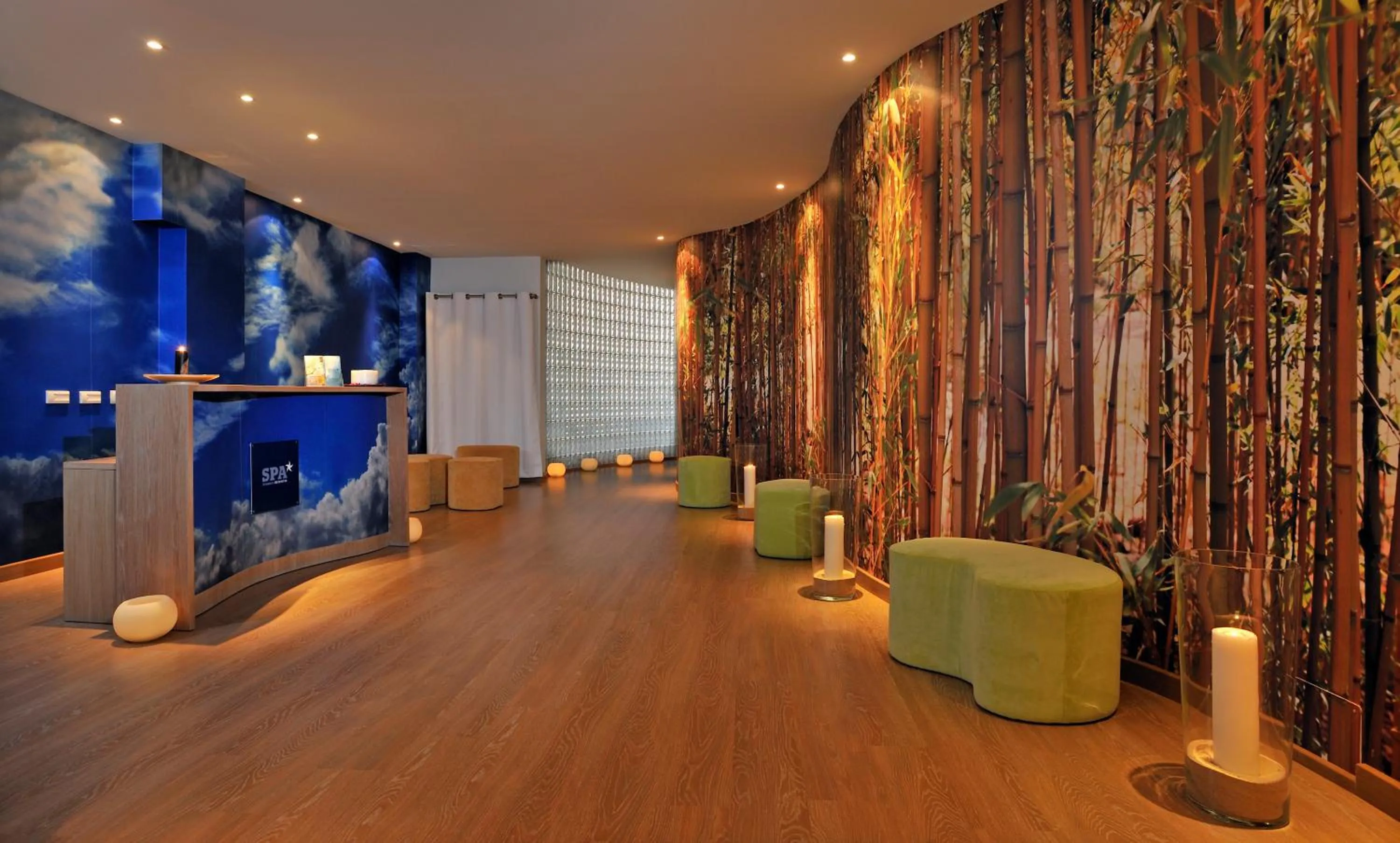 Spa and wellness centre/facilities in Iberostar Waves Royal Andalus