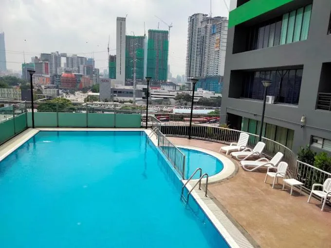 Swimming pool in 103 Hotel