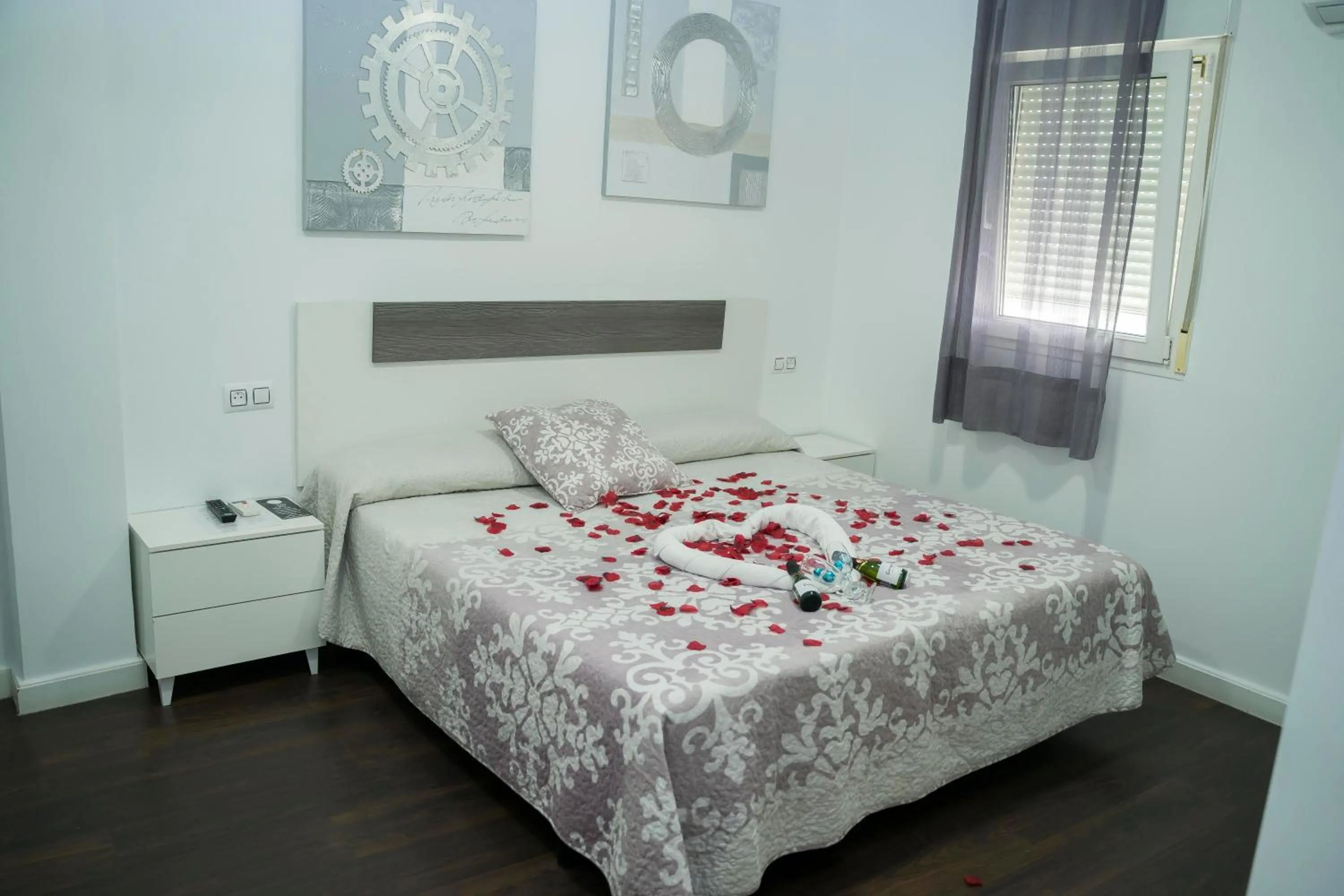 Bed in Hostal Goyesco Plaza