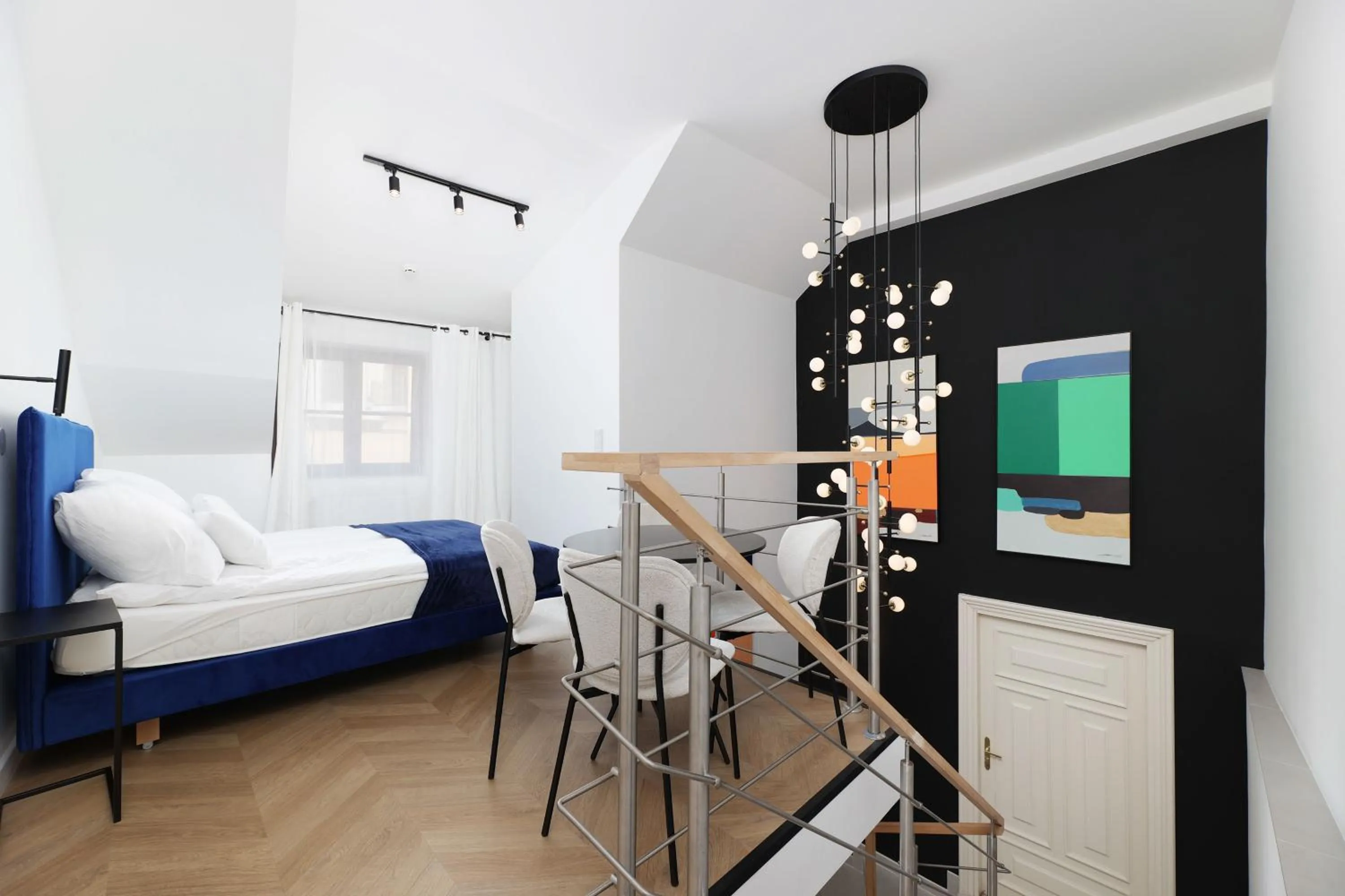 Dining area, Bed in Hetman Main Square Apartments