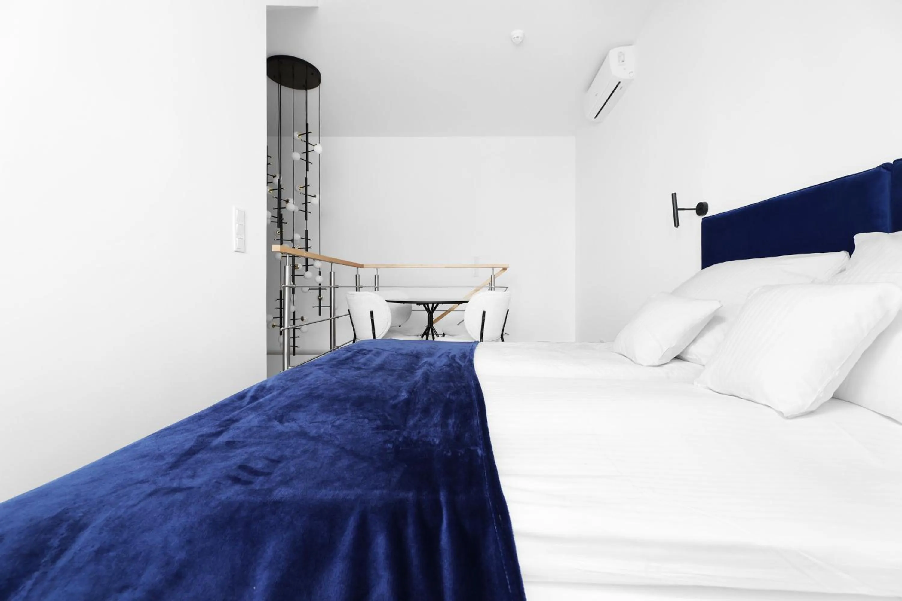 Bed in Hetman Main Square Apartments