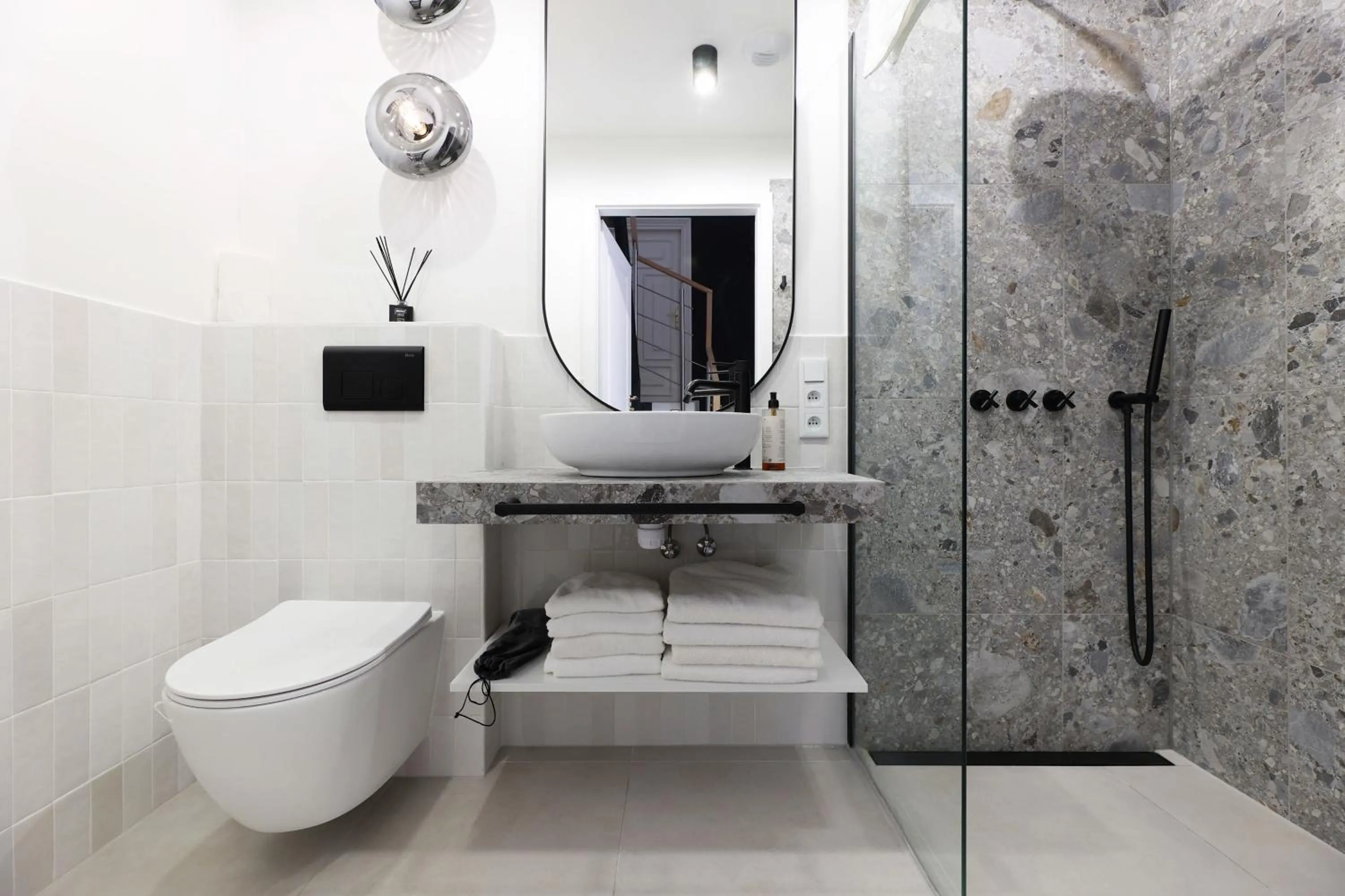 Shower in Hetman Main Square Apartments