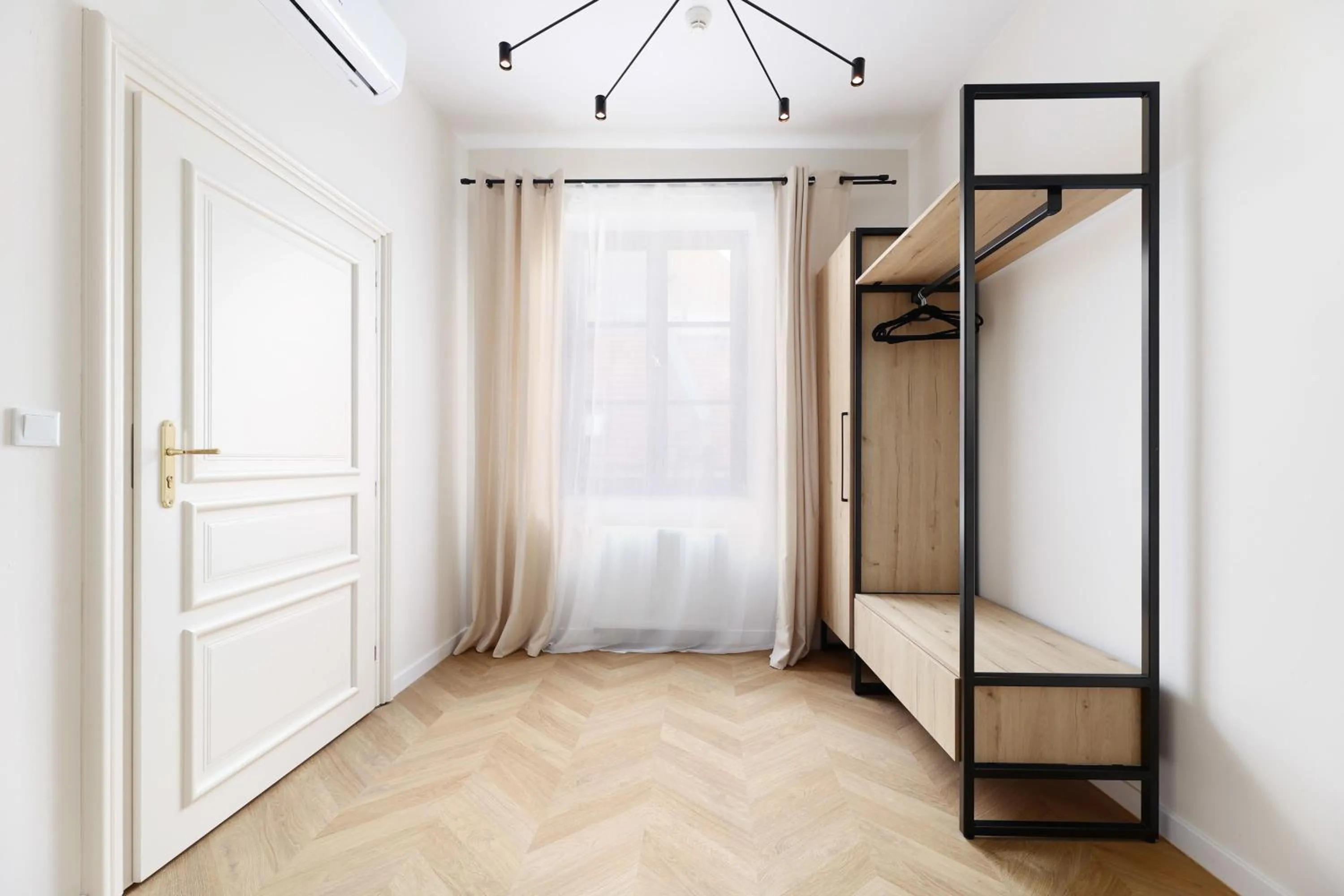 wardrobe, Bed in Hetman Main Square Apartments