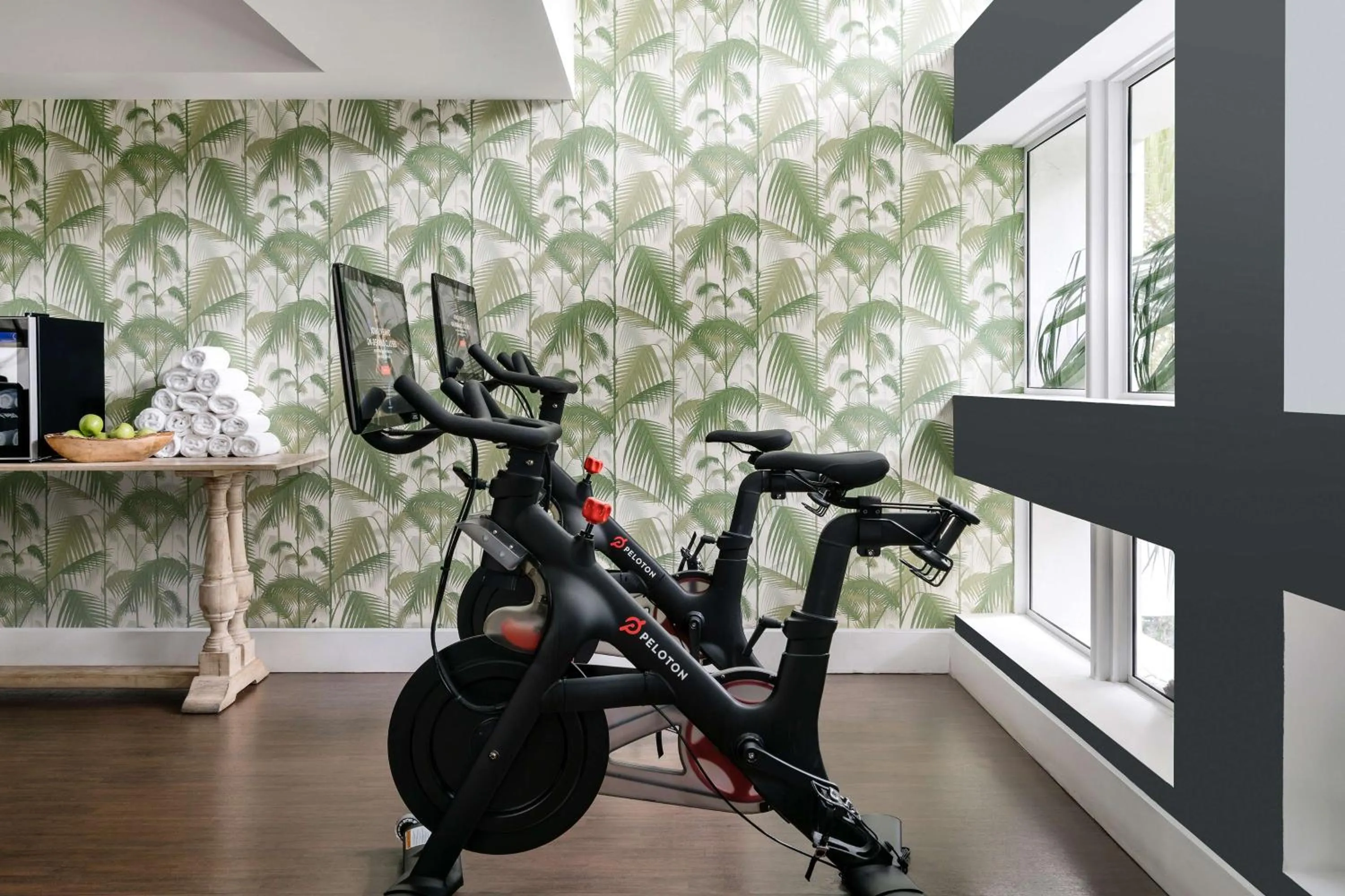 Fitness centre/facilities in Nautilus Sonesta Miami Beach