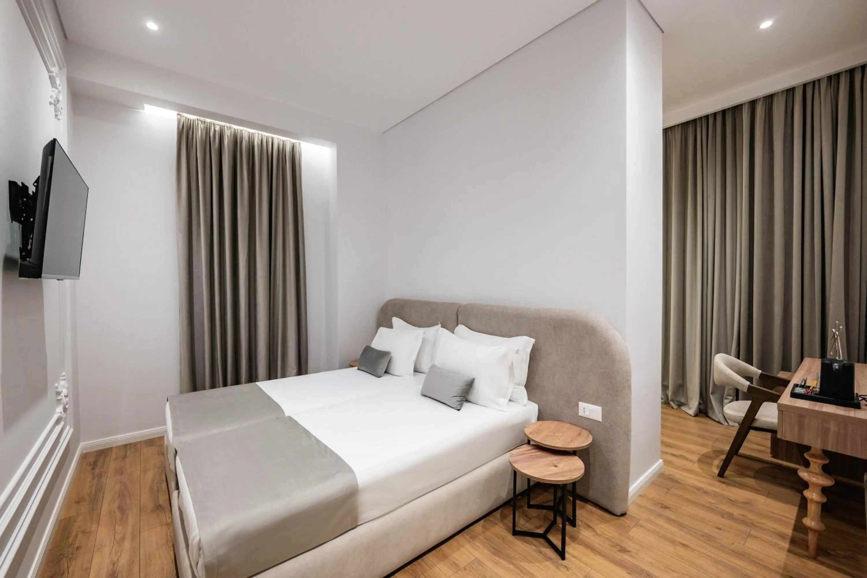 Photo of the whole room, Bed in Mae Select Hotel