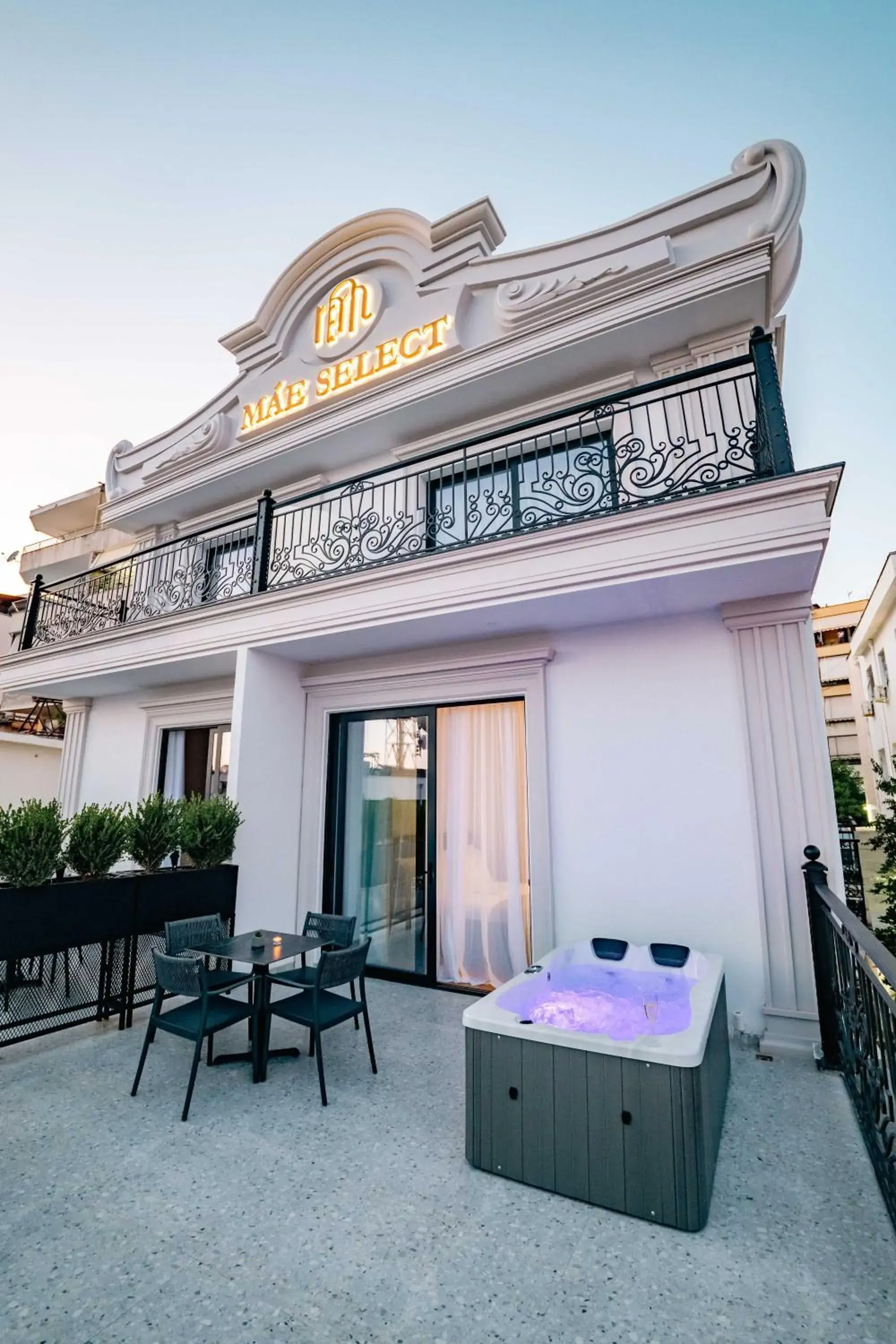 Property building in Mae Select Hotel Property building in Mae Select Hotel