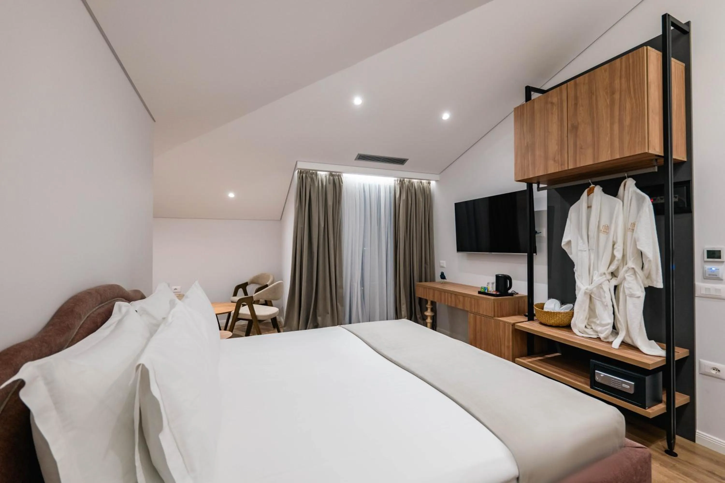 Photo of the whole room, Bed in Mae Select Hotel