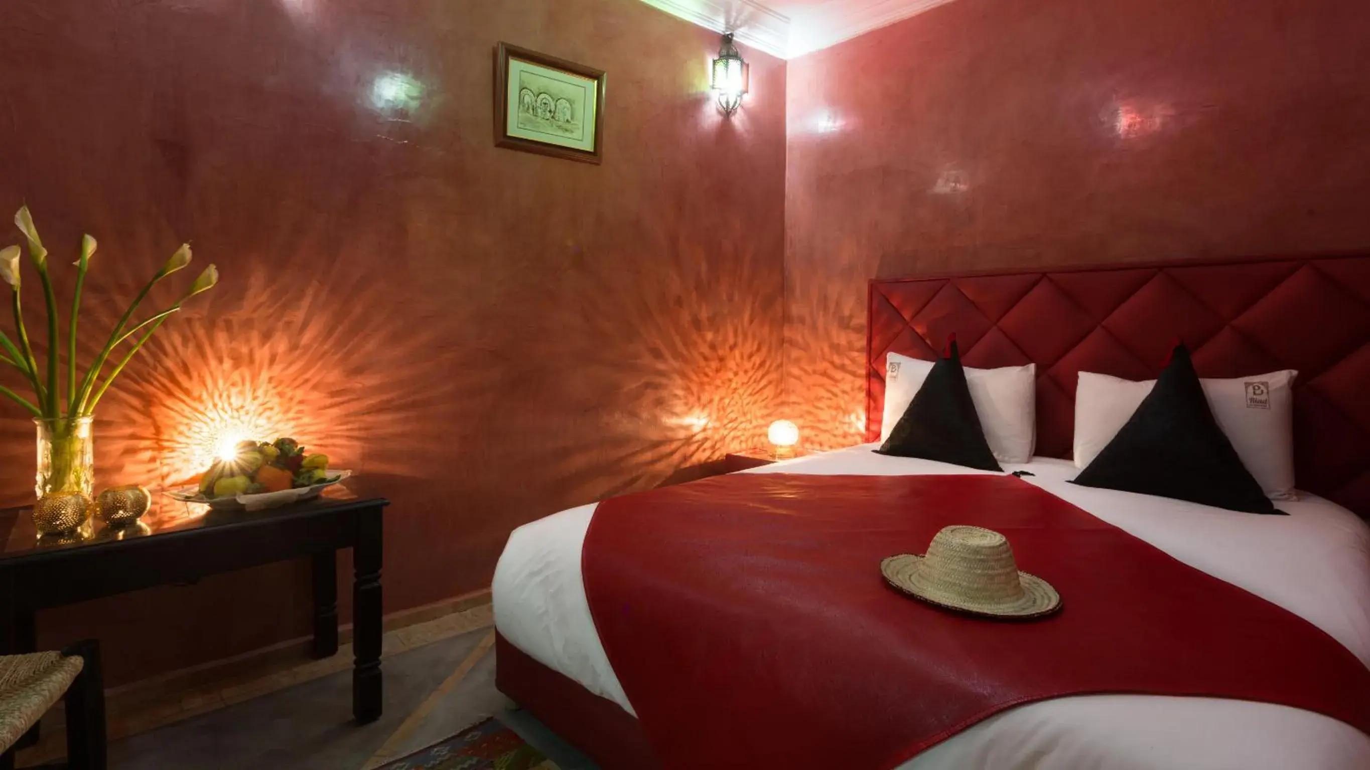 Patio, Bed in Riad Dar Benbrahim Patio, Bed in Riad Dar Benbrahim