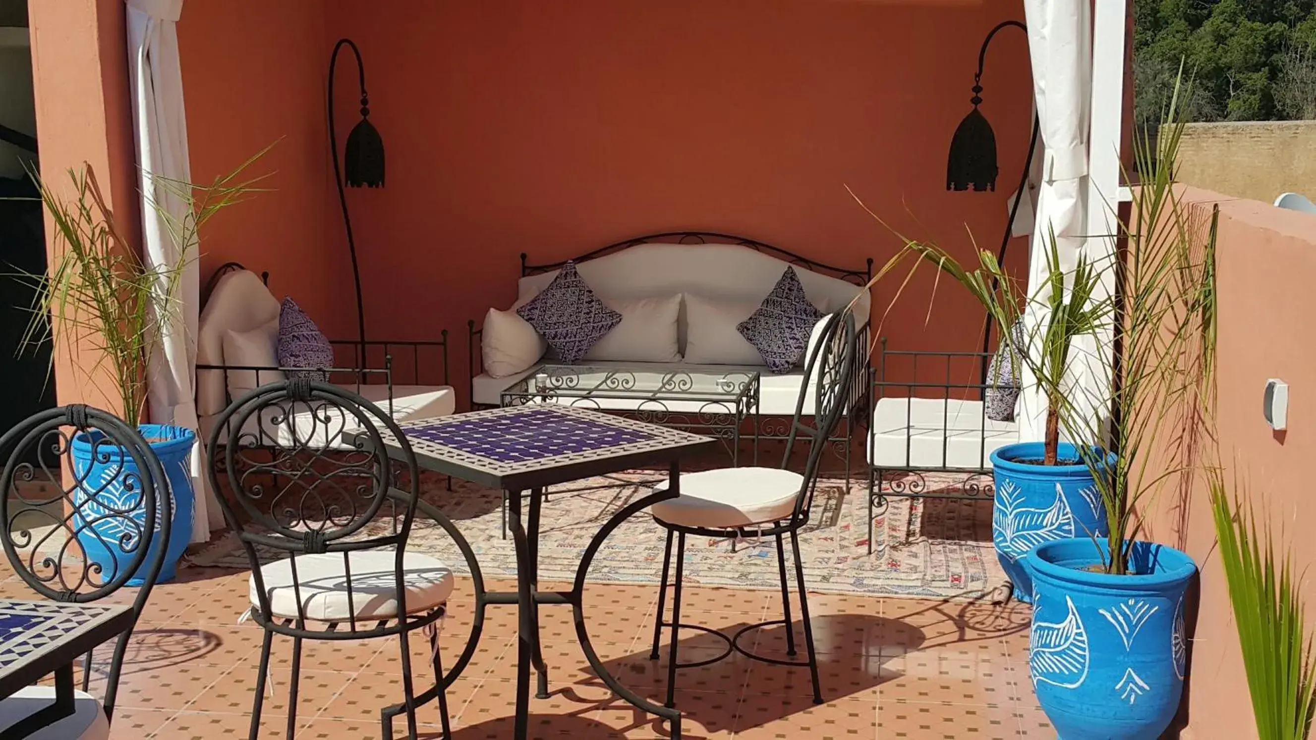 Restaurant/places to eat in Riad Dar Benbrahim Restaurant/places to eat in Riad Dar Benbrahim