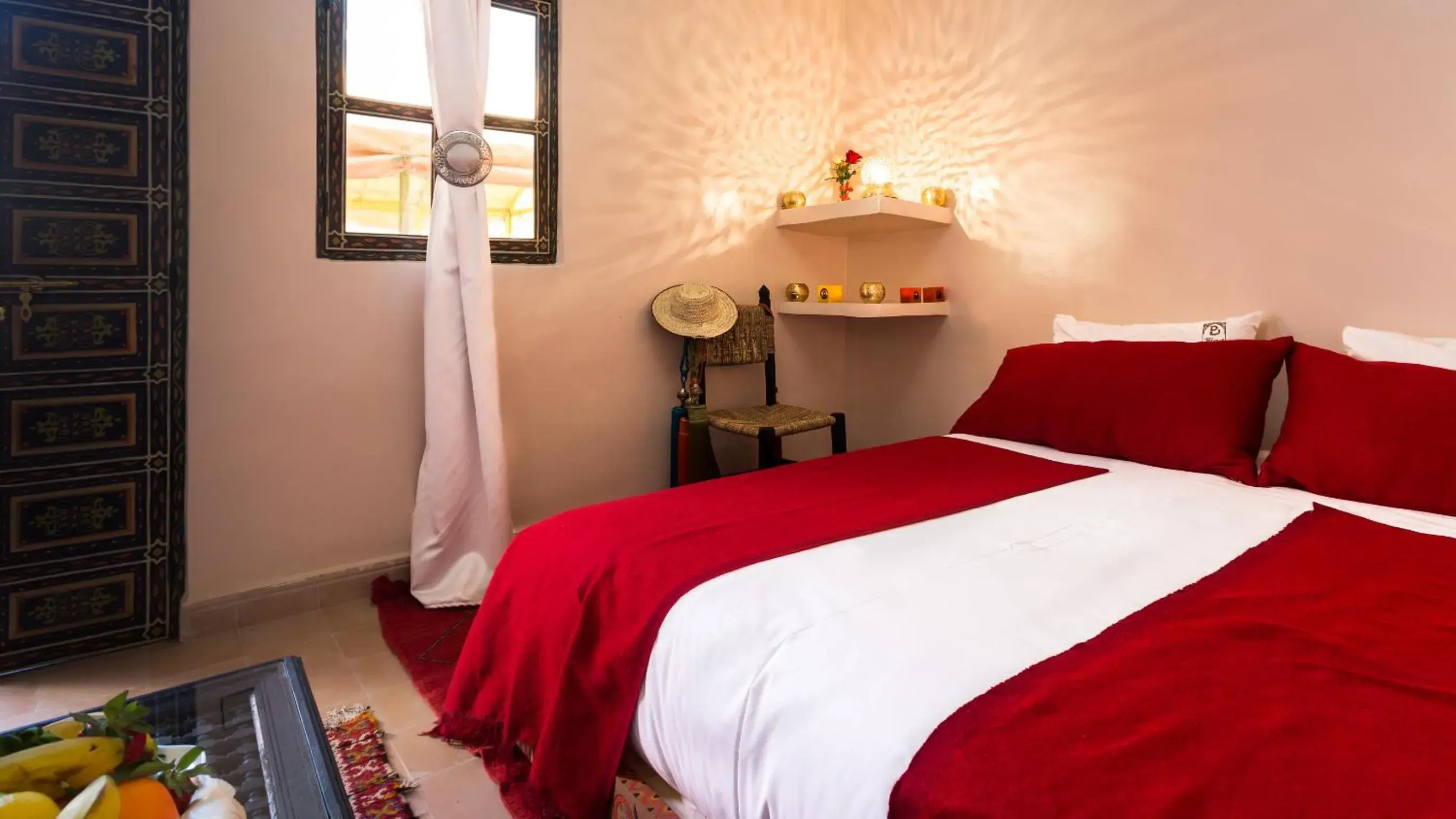 Restaurant/places to eat, Bed in Riad Dar Benbrahim Restaurant/places to eat, Bed in Riad Dar Benbrahim