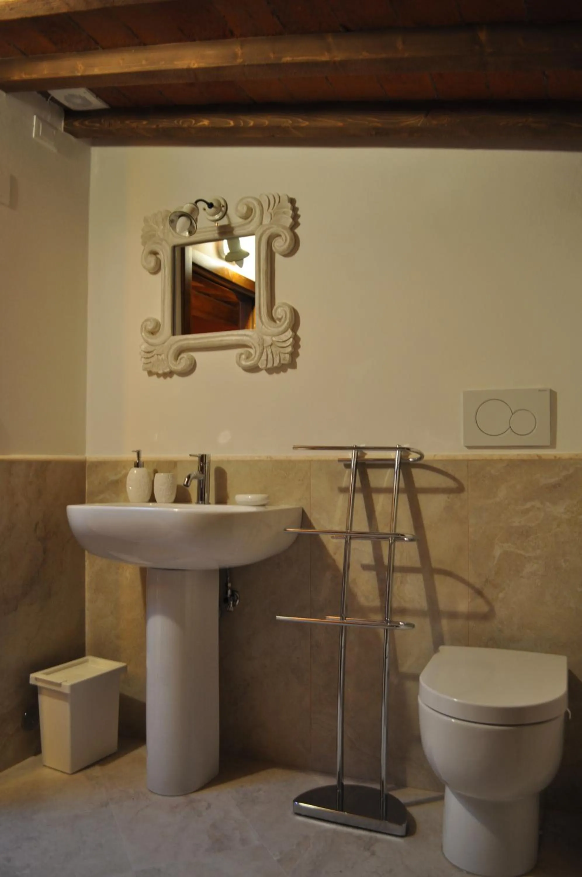 Bathroom in Visconte Apartment