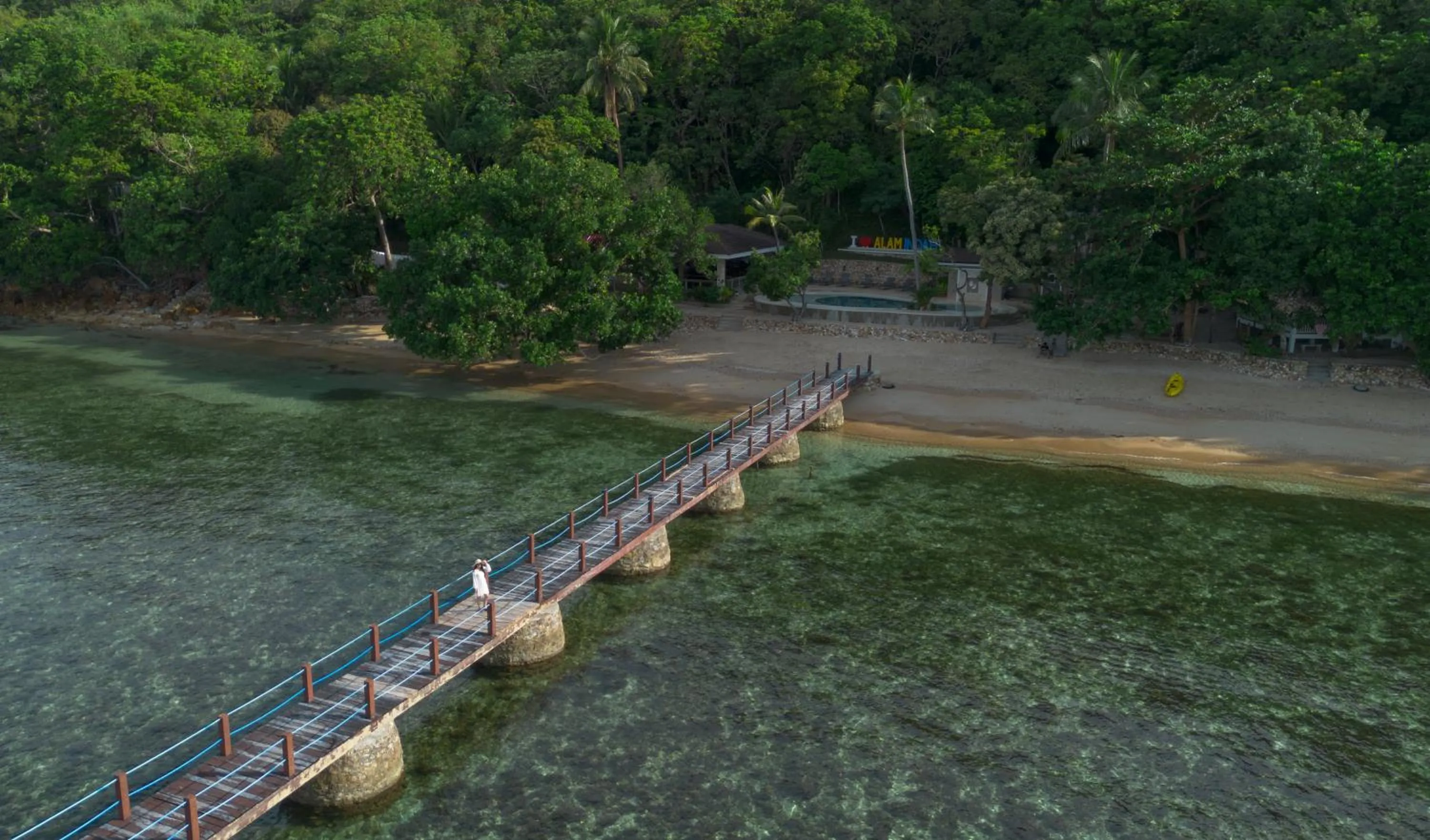 Alam Indah Beach Resort Busuanga