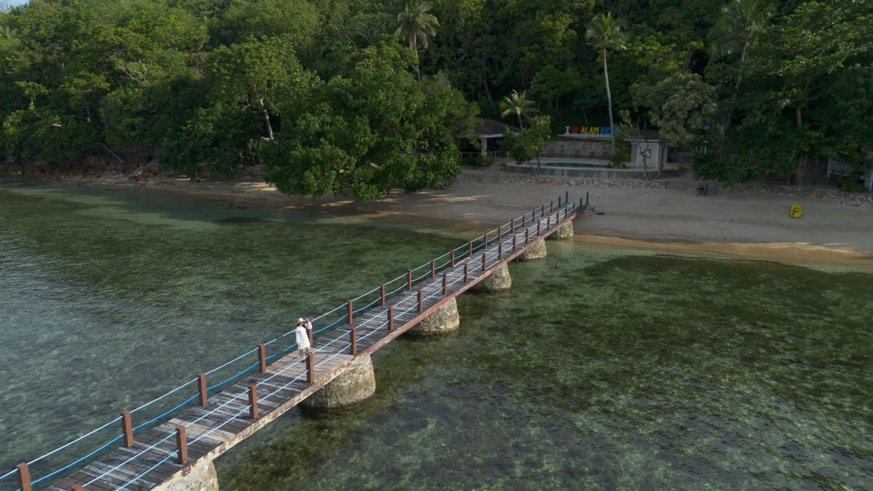 Alam Indah Beach Resort Busuanga