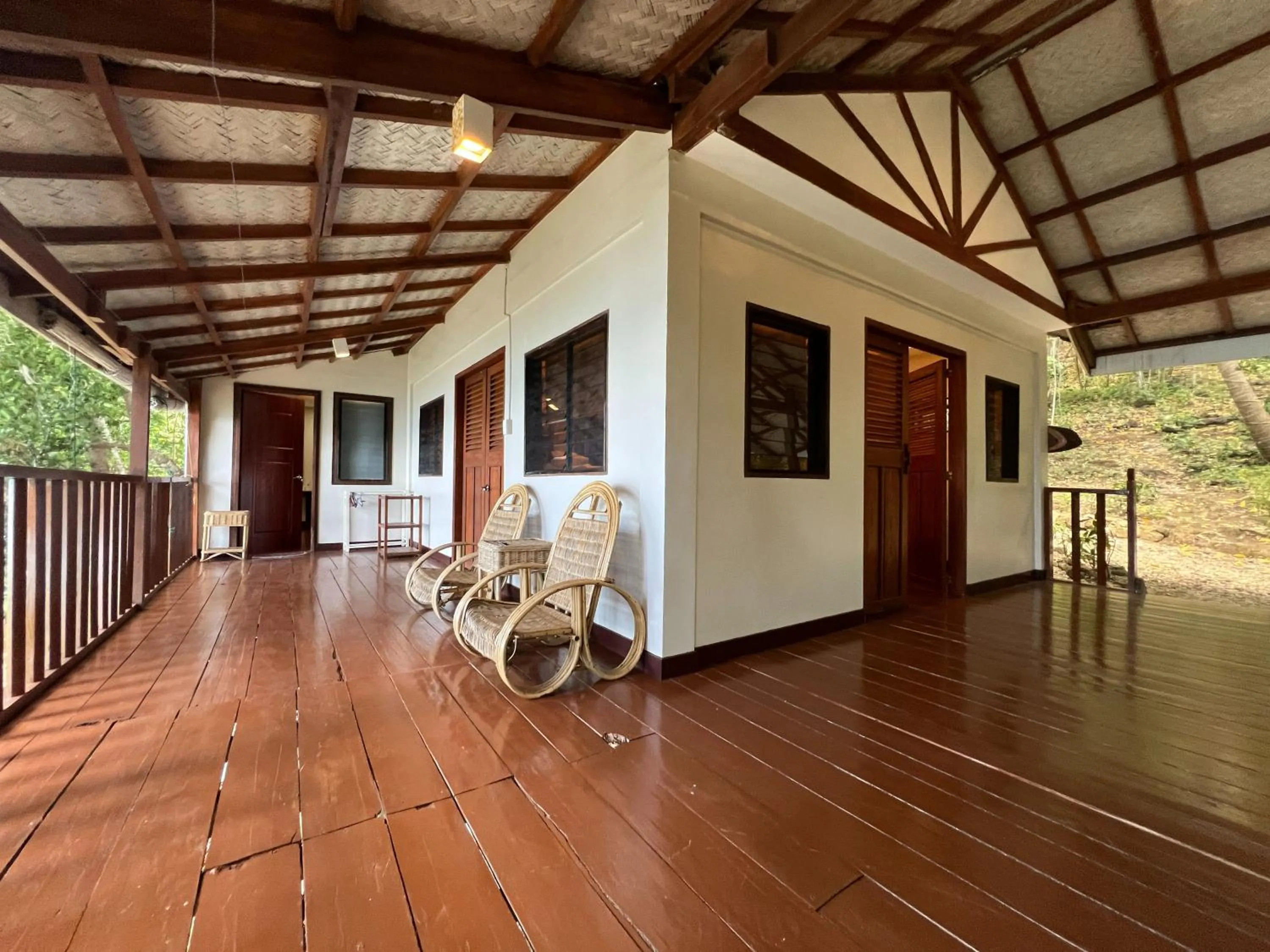 Alam Indah Beach Resort Busuanga