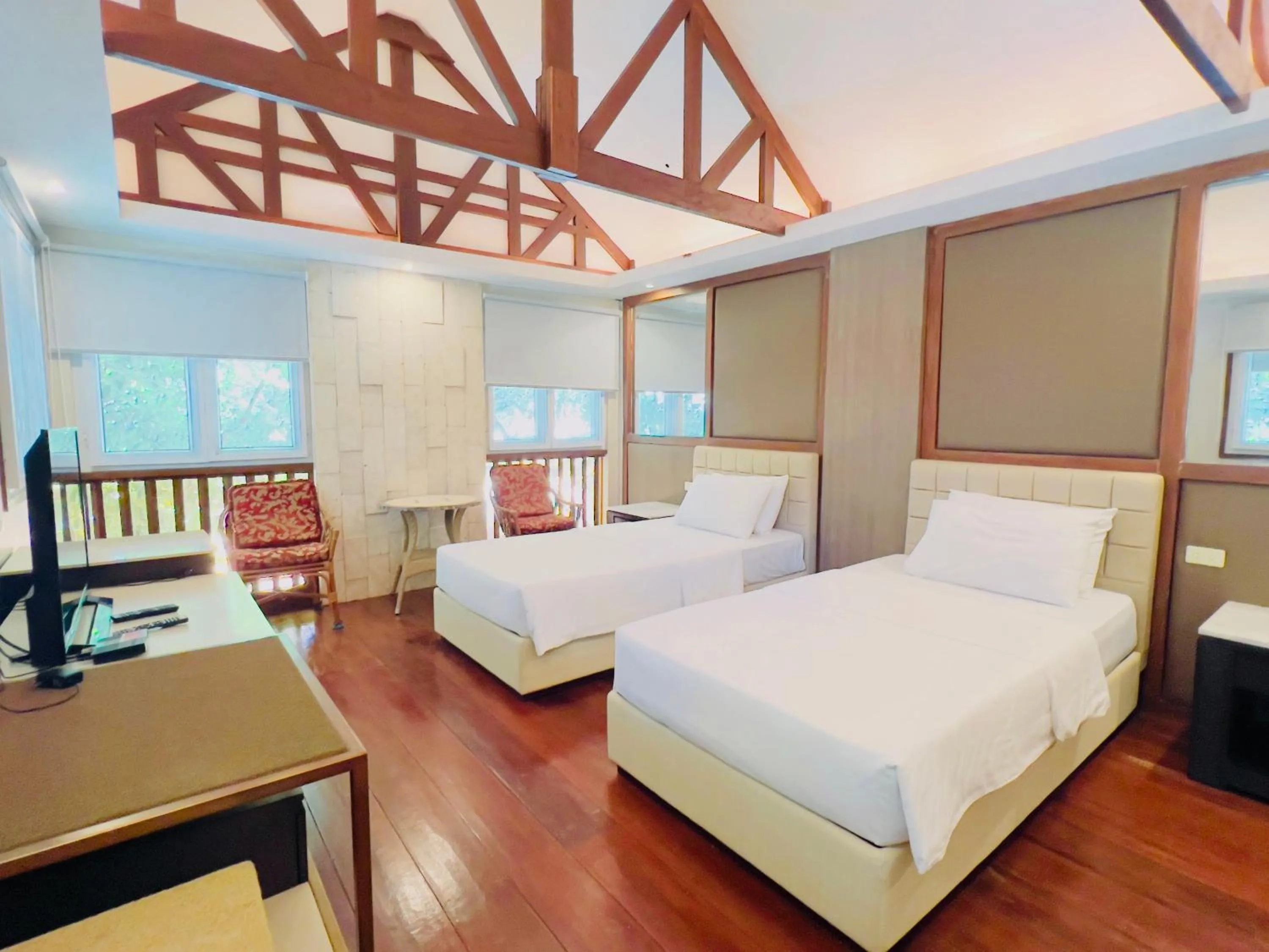 Bed in Alam Indah Beach Resort Busuanga