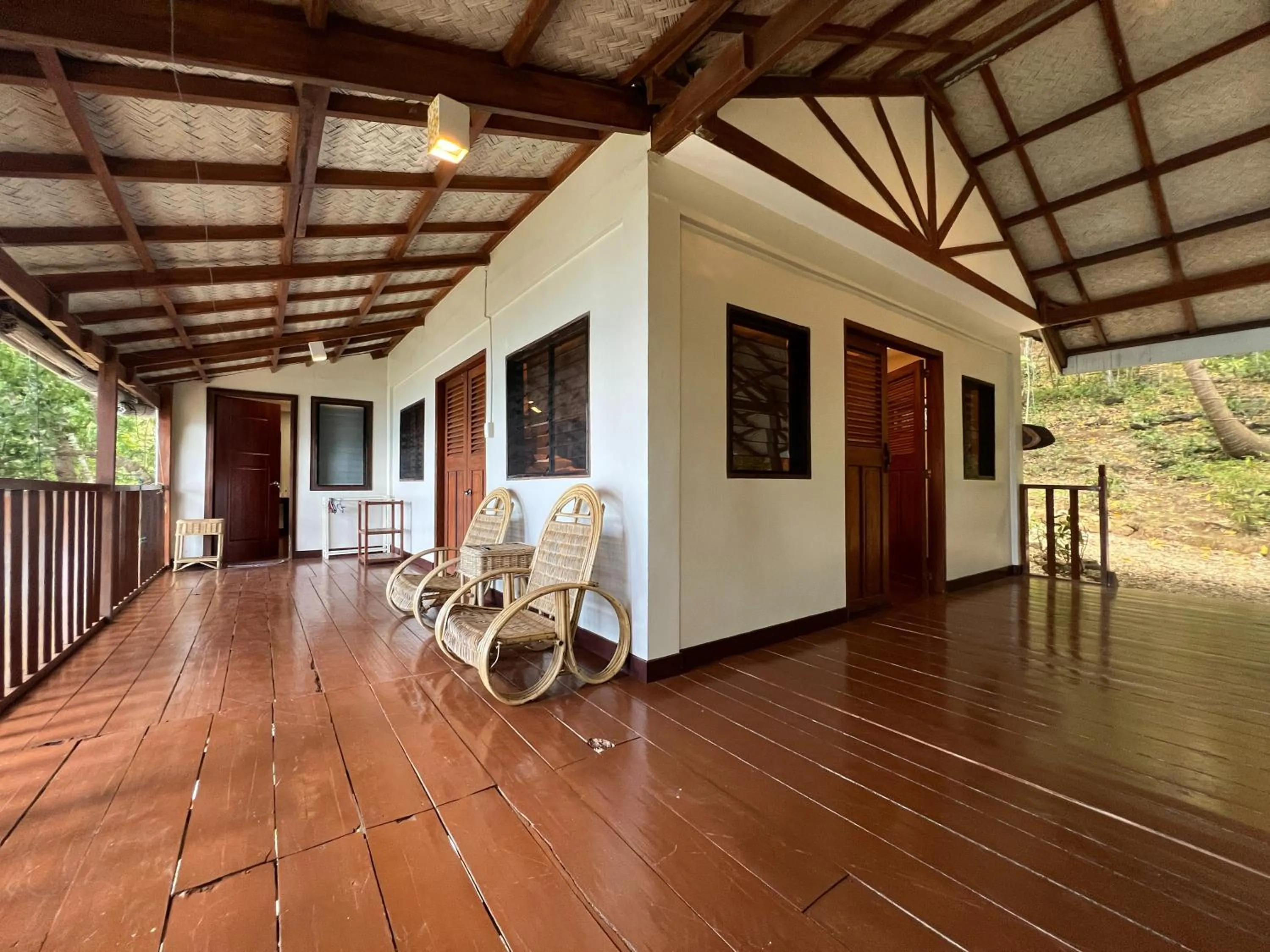 Alam Indah Beach Resort Busuanga